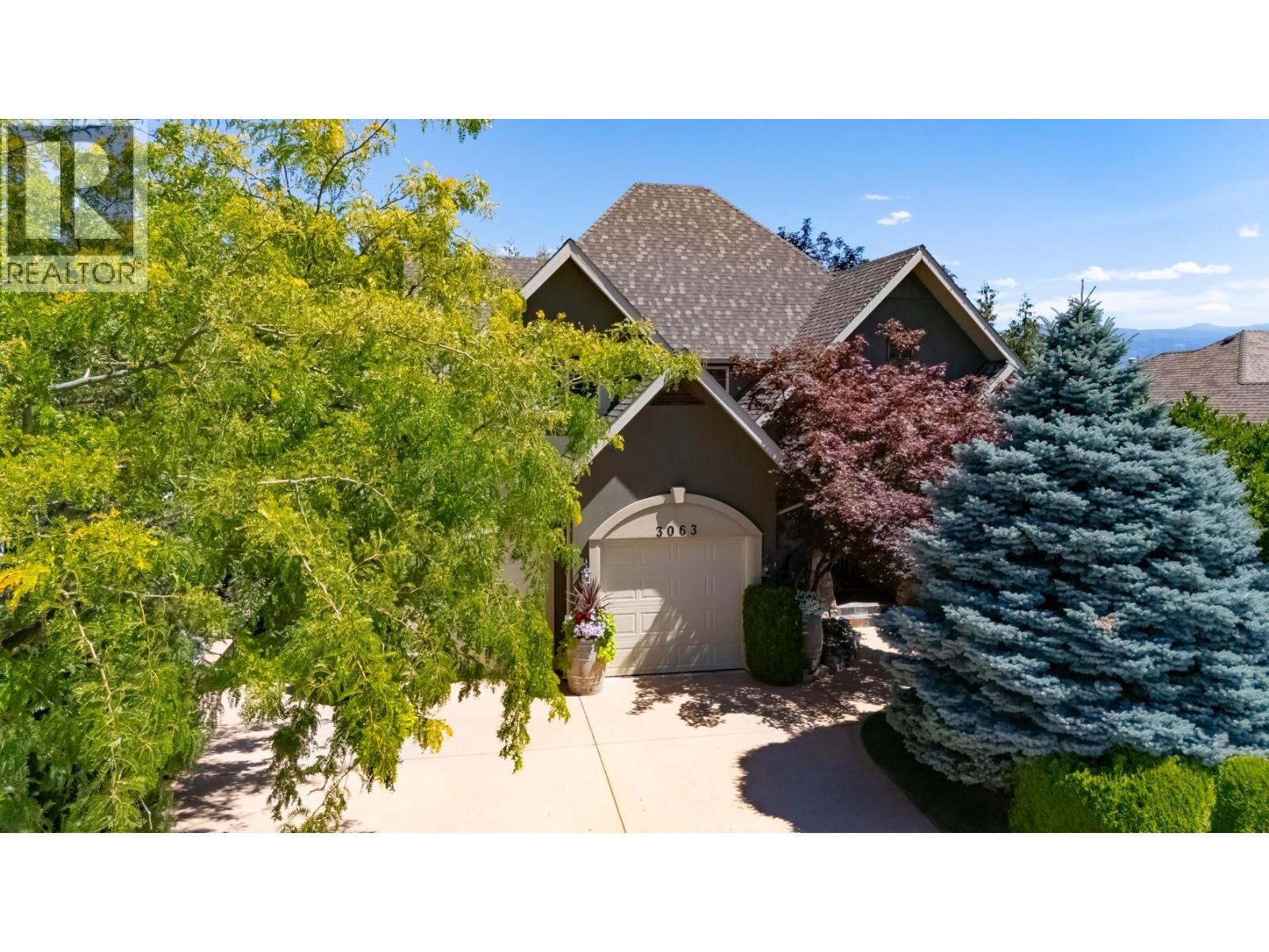 Picture for 3063 Thacker  Drive https://www.cirrealty.ca/reb/bc/3/10365903_39.jpg