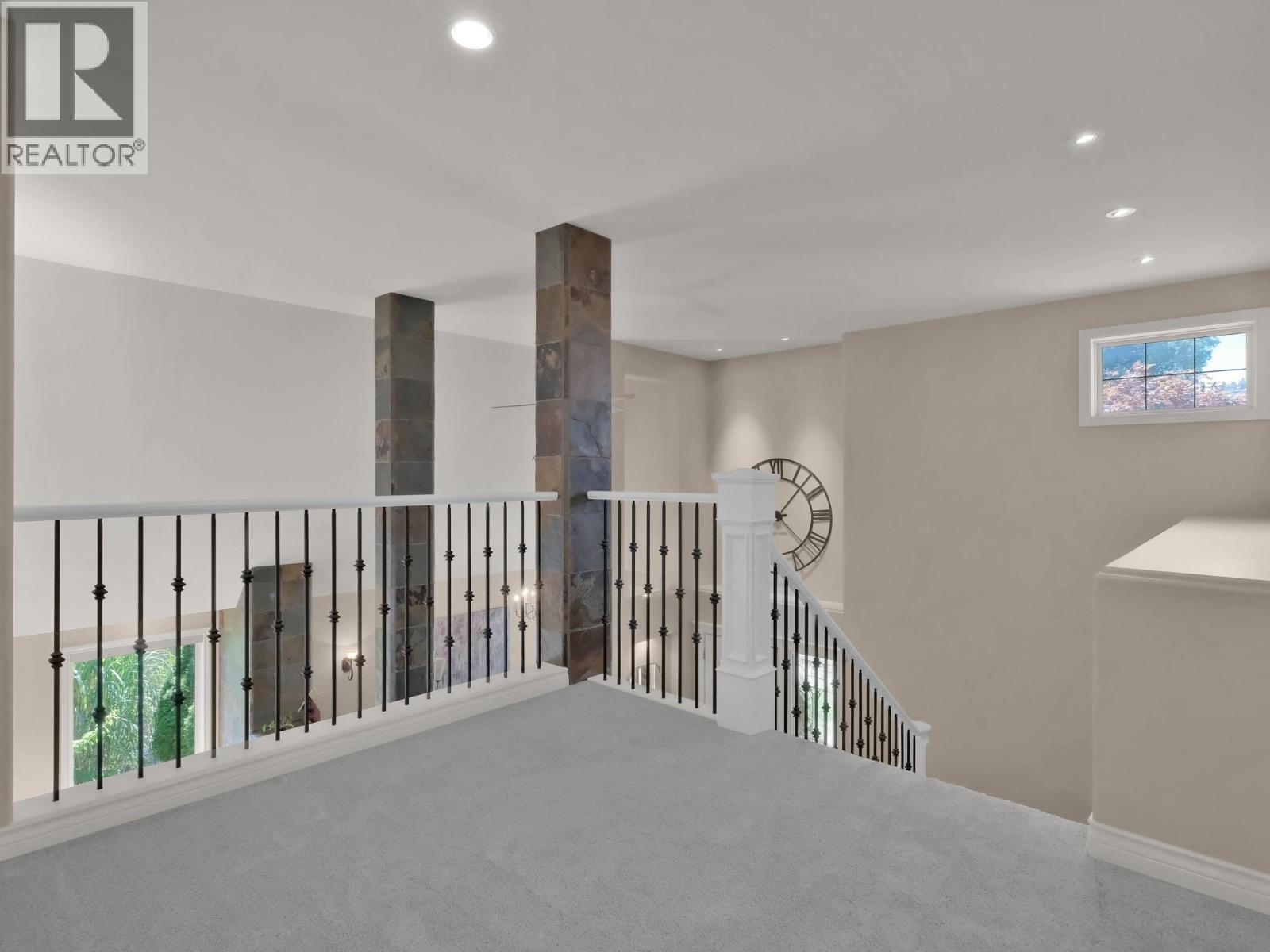 Picture for 3063 Thacker  Drive https://www.cirrealty.ca/reb/bc/3/10365903_4.jpg