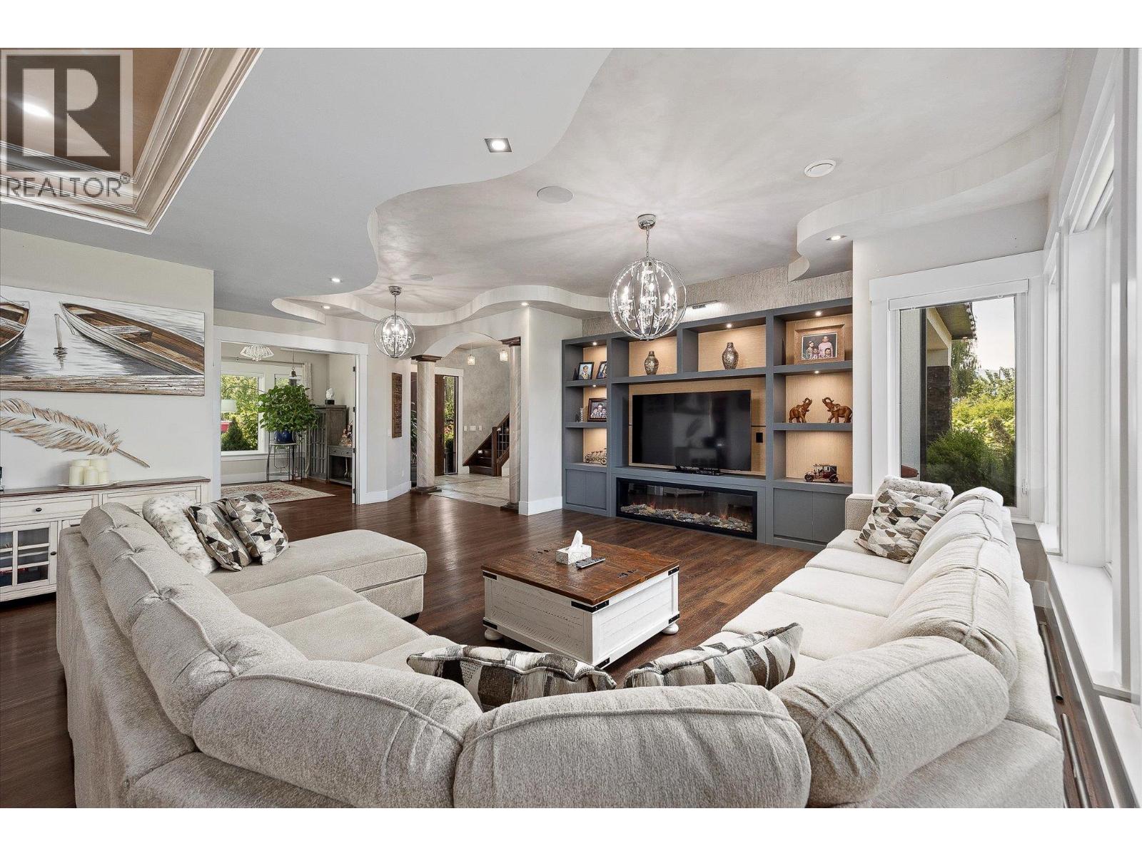 Picture for 3666 Benvoulin  Road https://www.cirrealty.ca/reb/bc/3/10365913_11.jpg