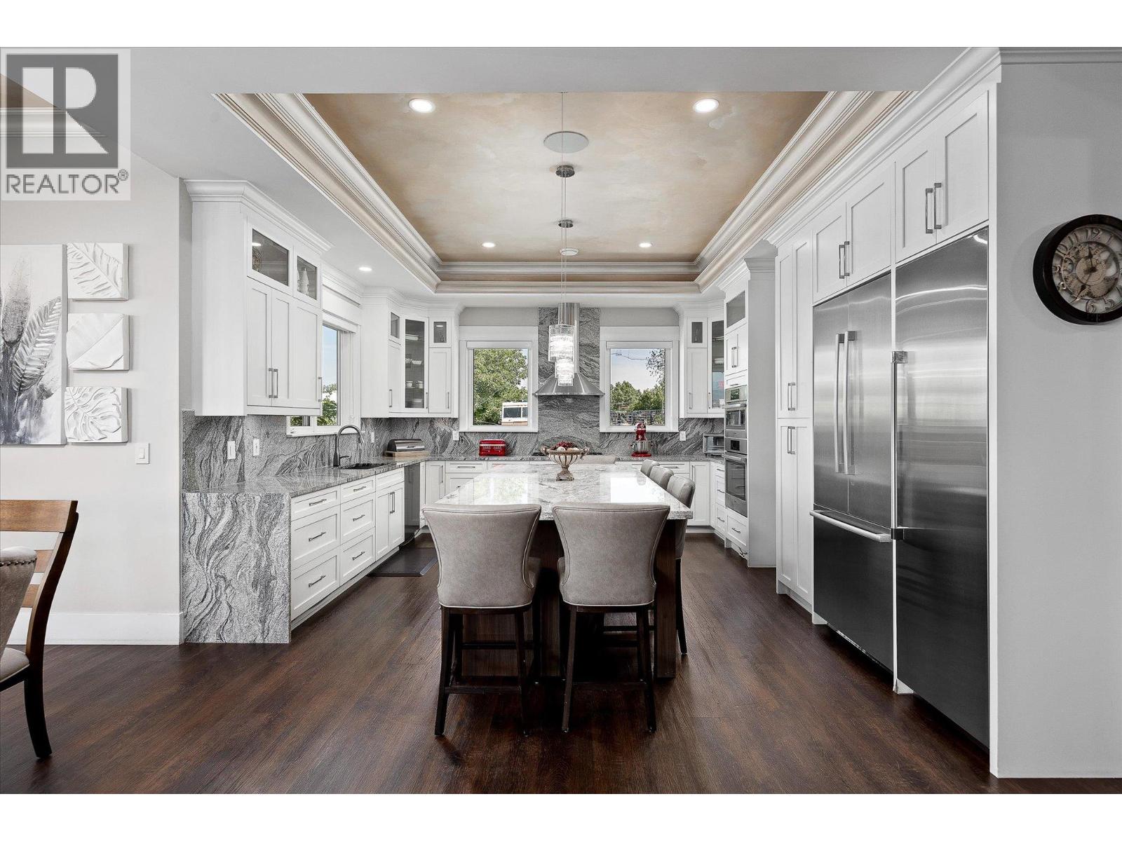 Picture for 3666 Benvoulin  Road https://www.cirrealty.ca/reb/bc/3/10365913_12.jpg