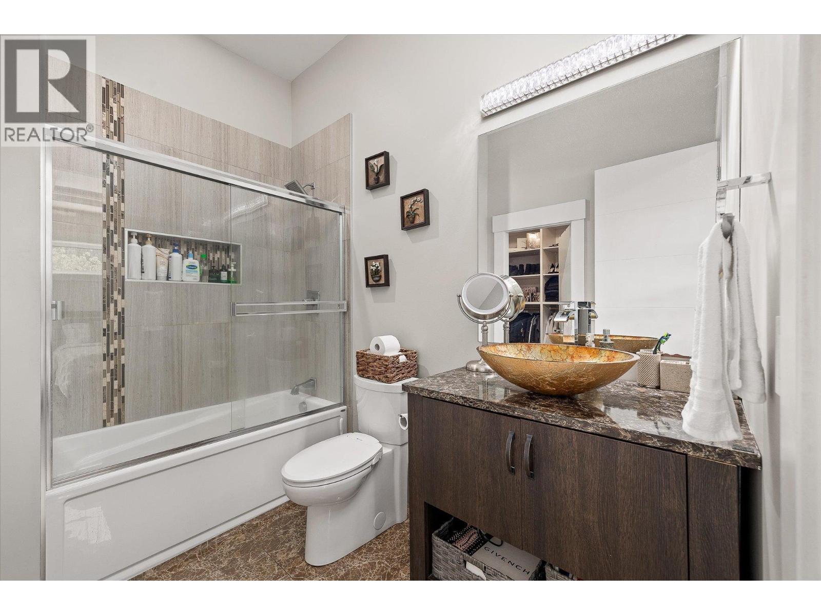 Picture for 3666 Benvoulin  Road https://www.cirrealty.ca/reb/bc/3/10365913_24.jpg