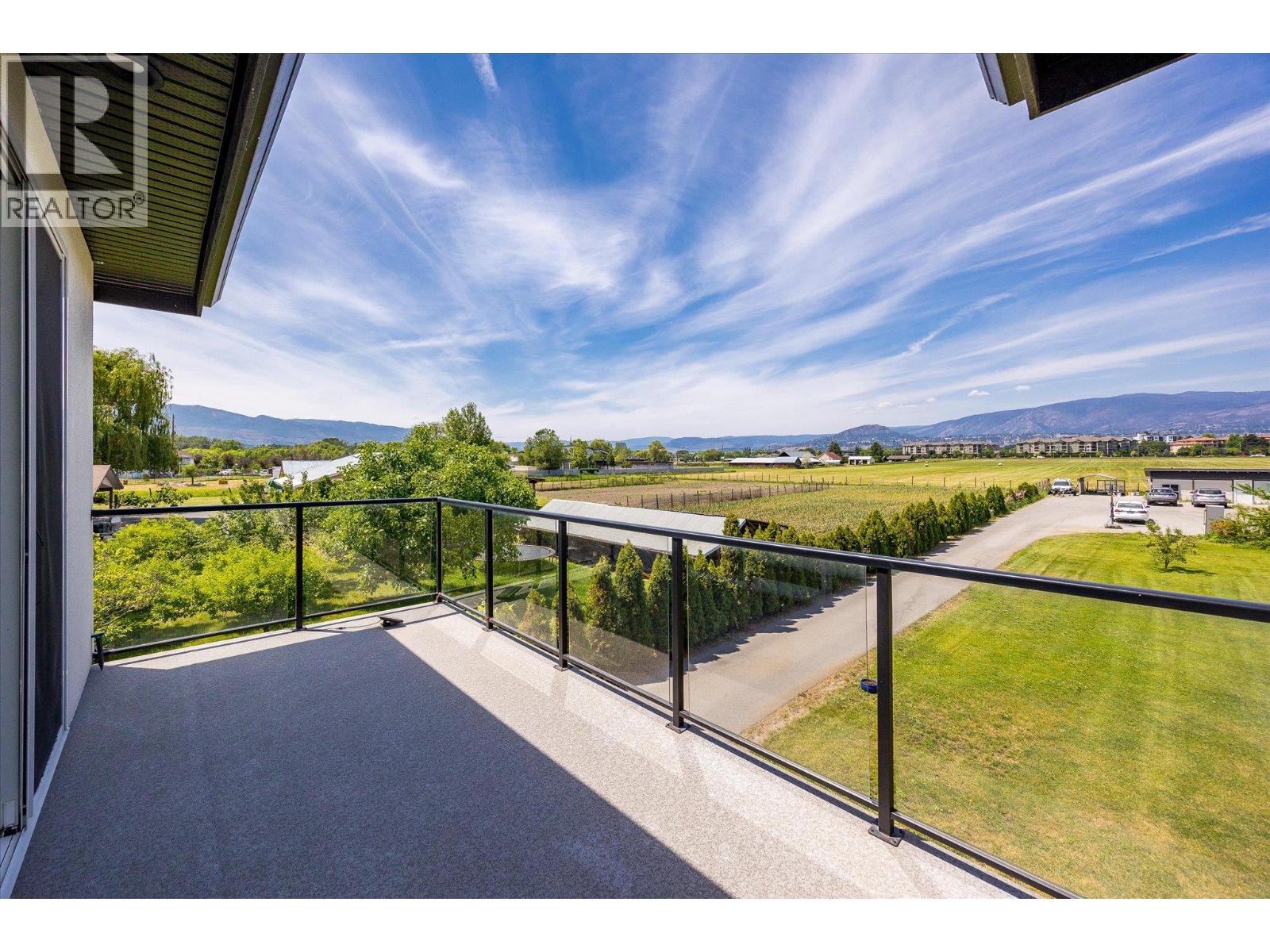 Picture for 3666 Benvoulin  Road https://www.cirrealty.ca/reb/bc/3/10365913_40.jpg