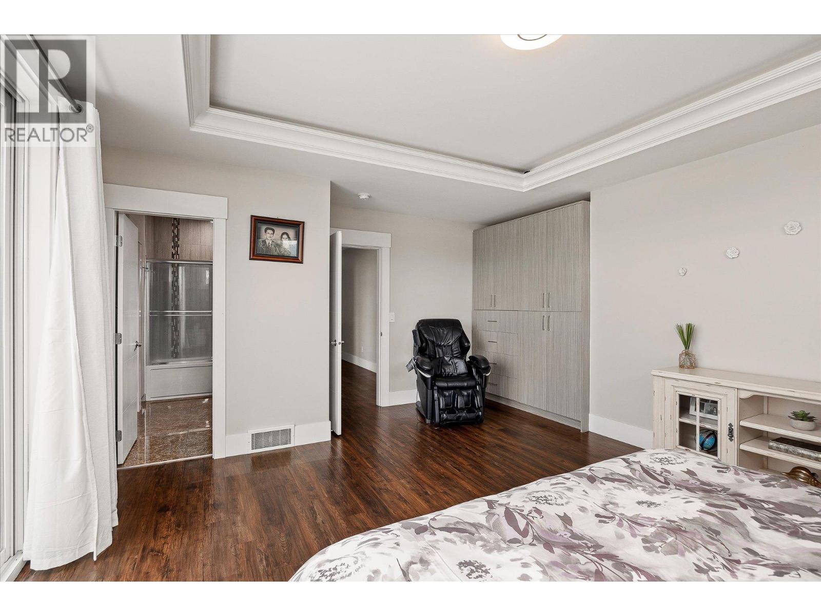 Picture for 3666 Benvoulin  Road https://www.cirrealty.ca/reb/bc/3/10365913_42.jpg