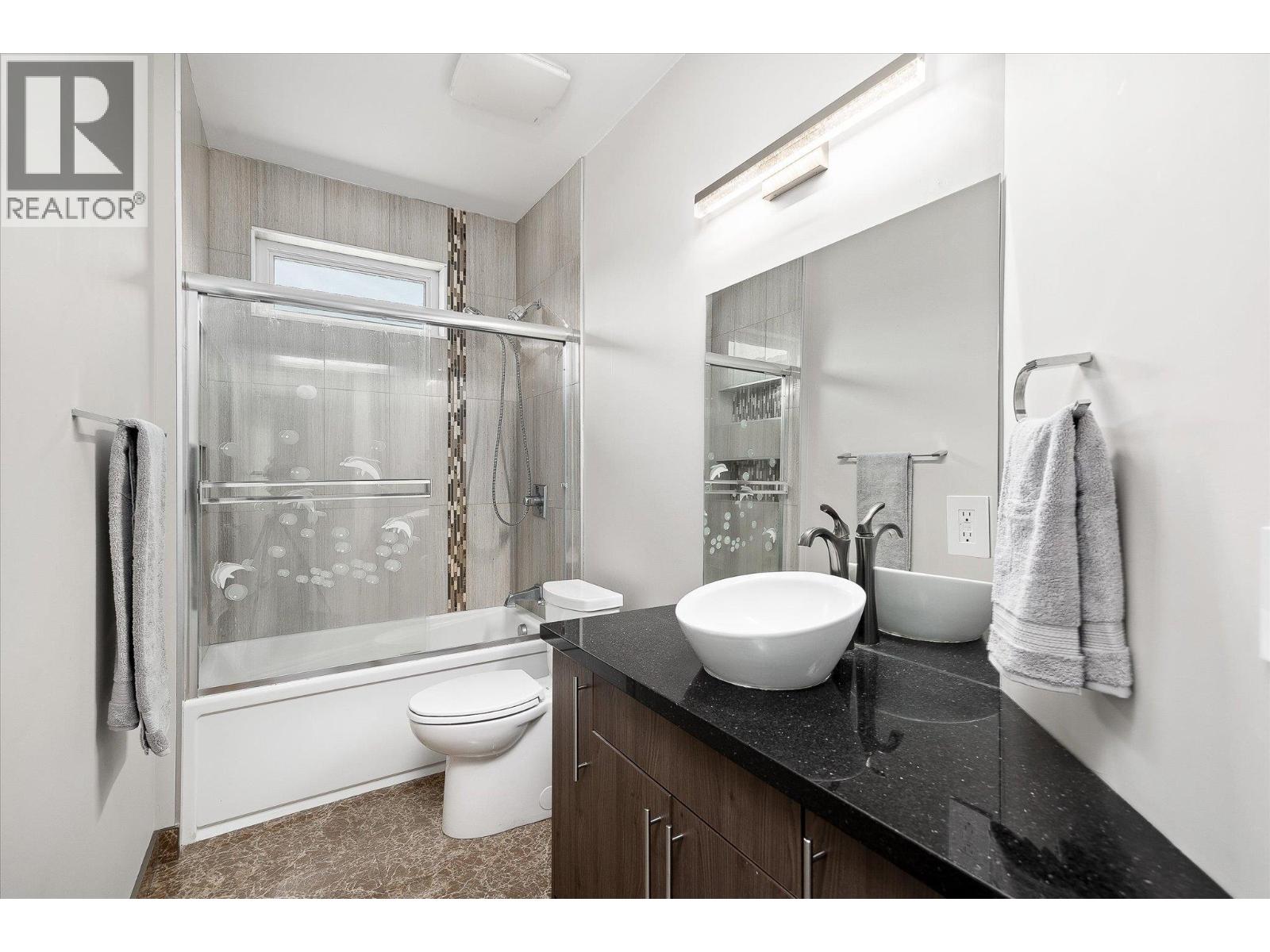 Picture for 3666 Benvoulin  Road https://www.cirrealty.ca/reb/bc/3/10365913_58.jpg