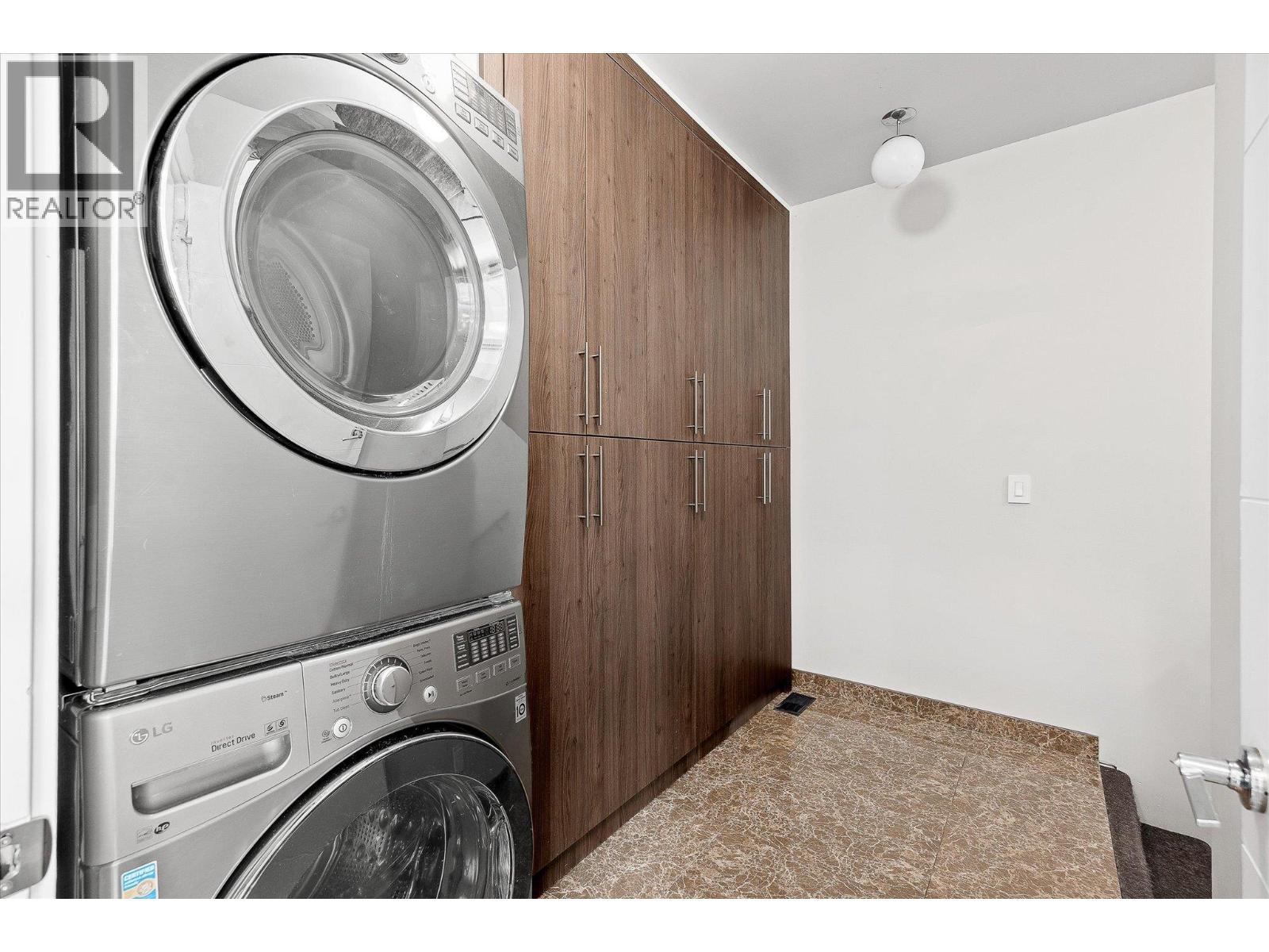 Picture for 3666 Benvoulin  Road https://www.cirrealty.ca/reb/bc/3/10365913_59.jpg