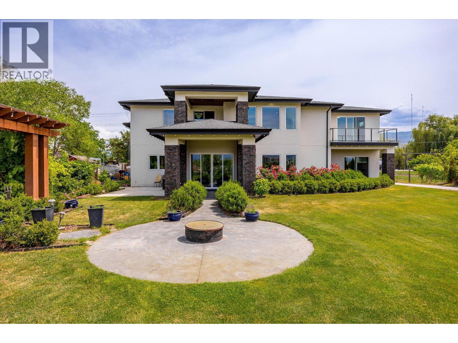 Picture for 3666 Benvoulin  Road https://www.cirrealty.ca/reb/bc/3/10365913_60.jpg