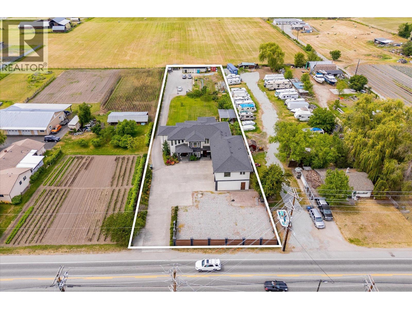 Picture for 3666 Benvoulin  Road https://www.cirrealty.ca/reb/bc/3/10365913_87.jpg