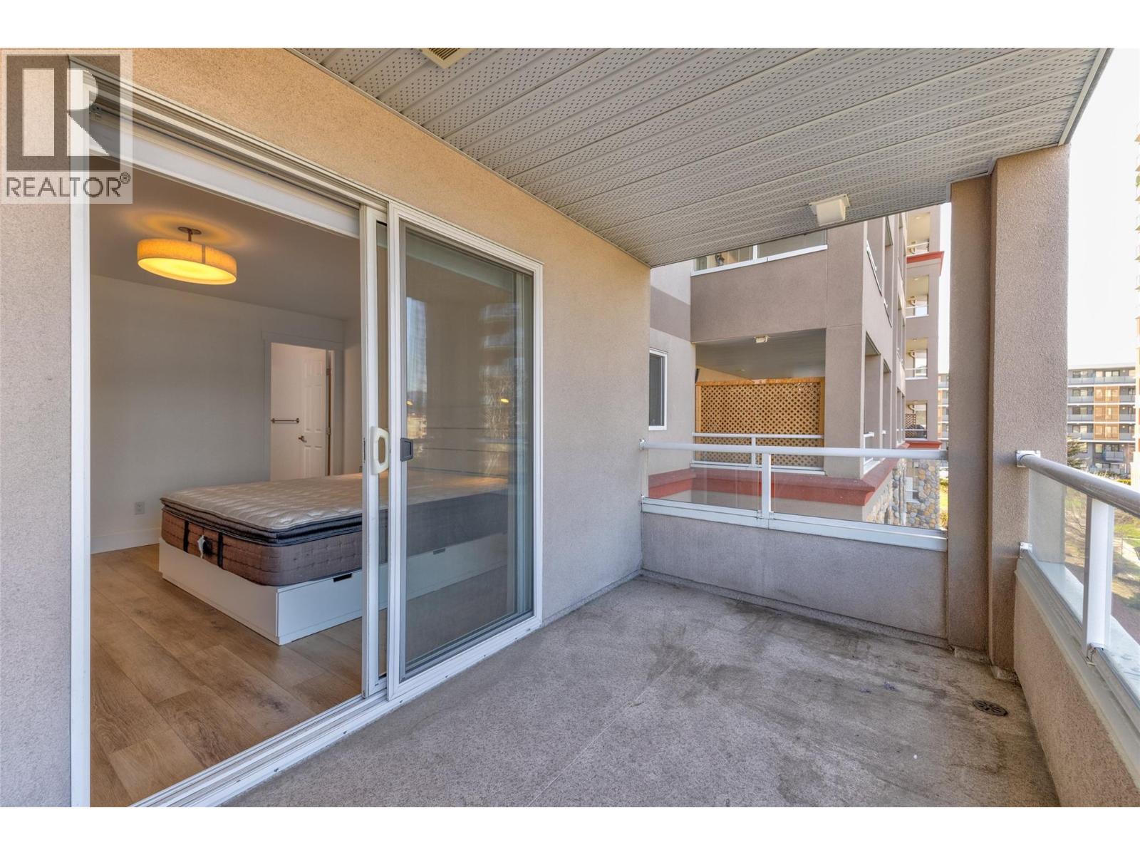 Picture for Unit #307, 1967 Underhill  Street https://www.cirrealty.ca/reb/bc/3/10366023_38.jpg