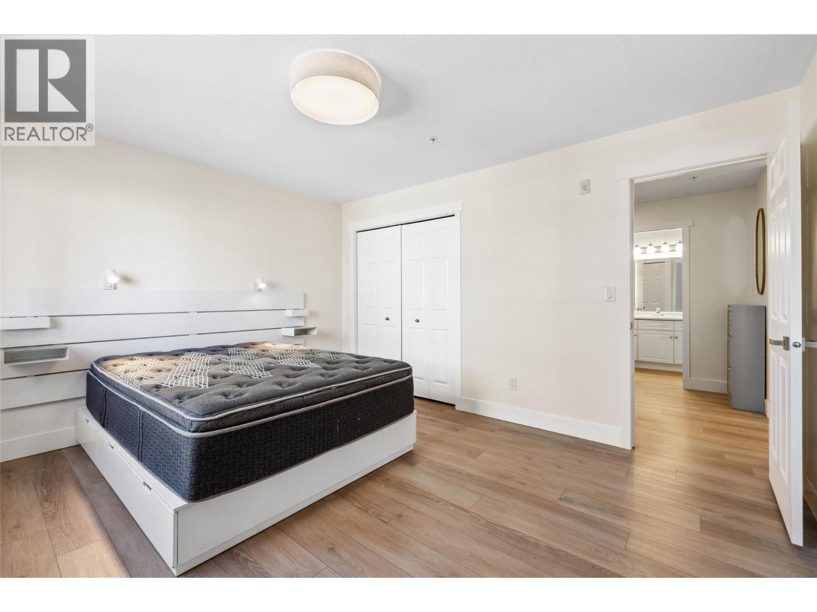 Picture for Unit #307, 1967 Underhill  Street https://www.cirrealty.ca/reb/bc/3/10366023_41.jpg