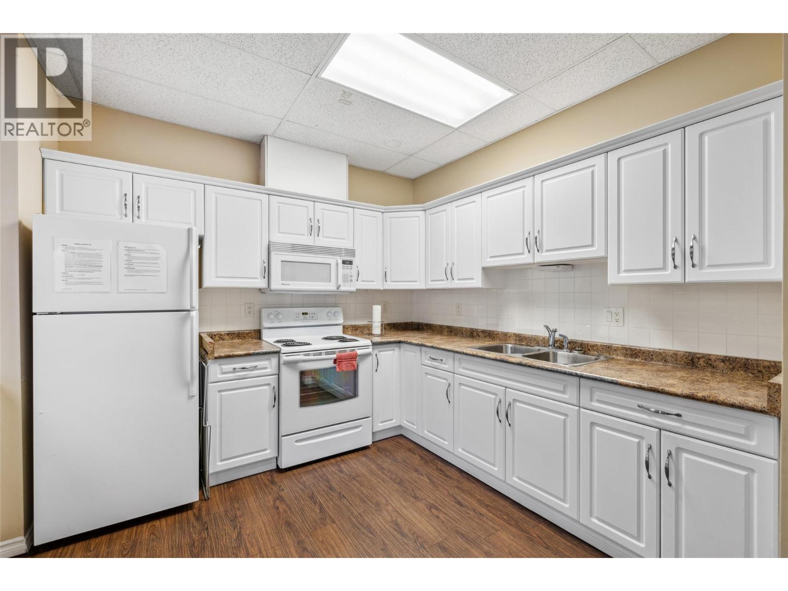 Picture for Unit #307, 1967 Underhill  Street https://www.cirrealty.ca/reb/bc/3/10366023_51.jpg