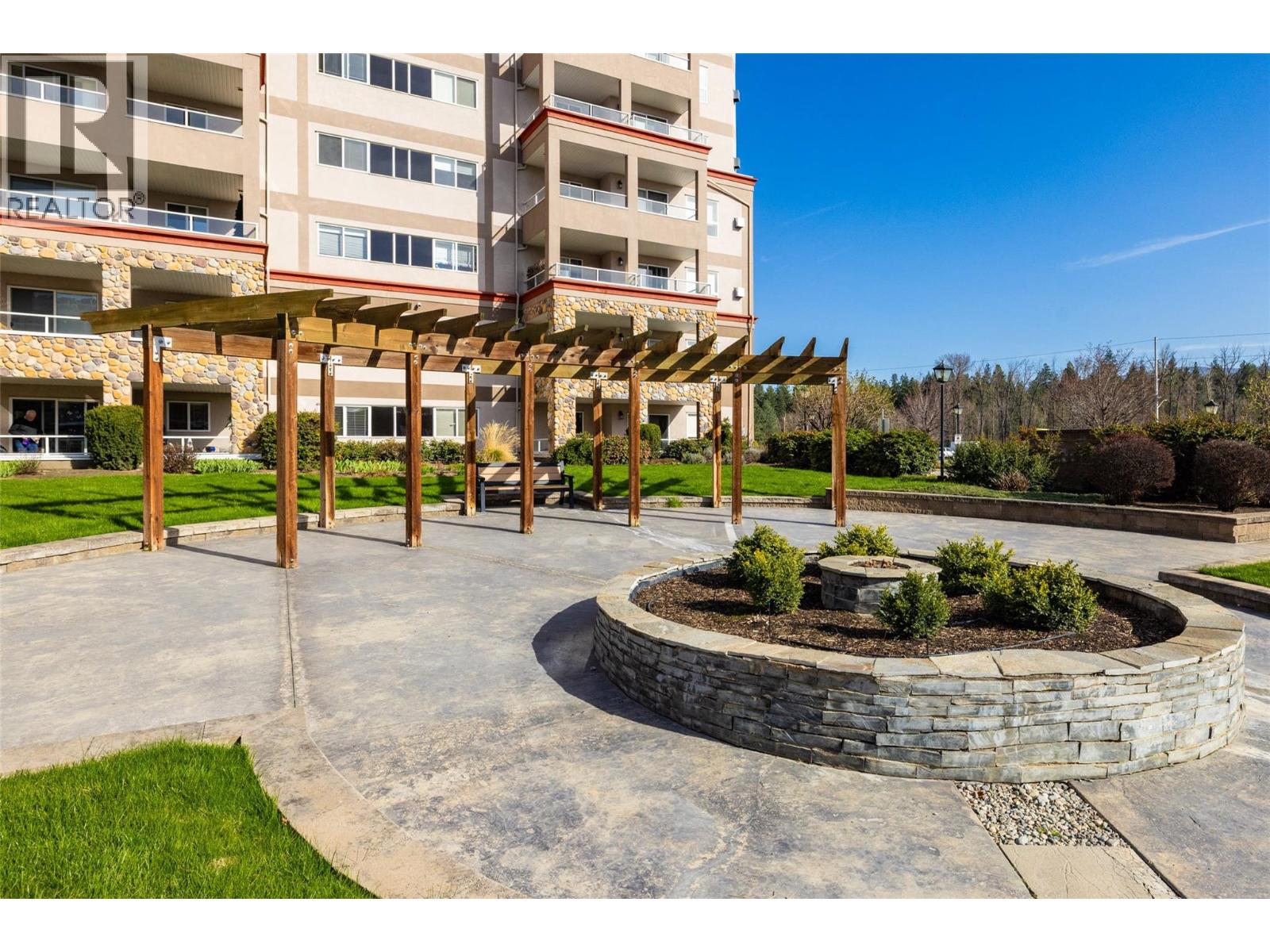 Picture for Unit #307, 1967 Underhill  Street https://www.cirrealty.ca/reb/bc/3/10366023_53.jpg