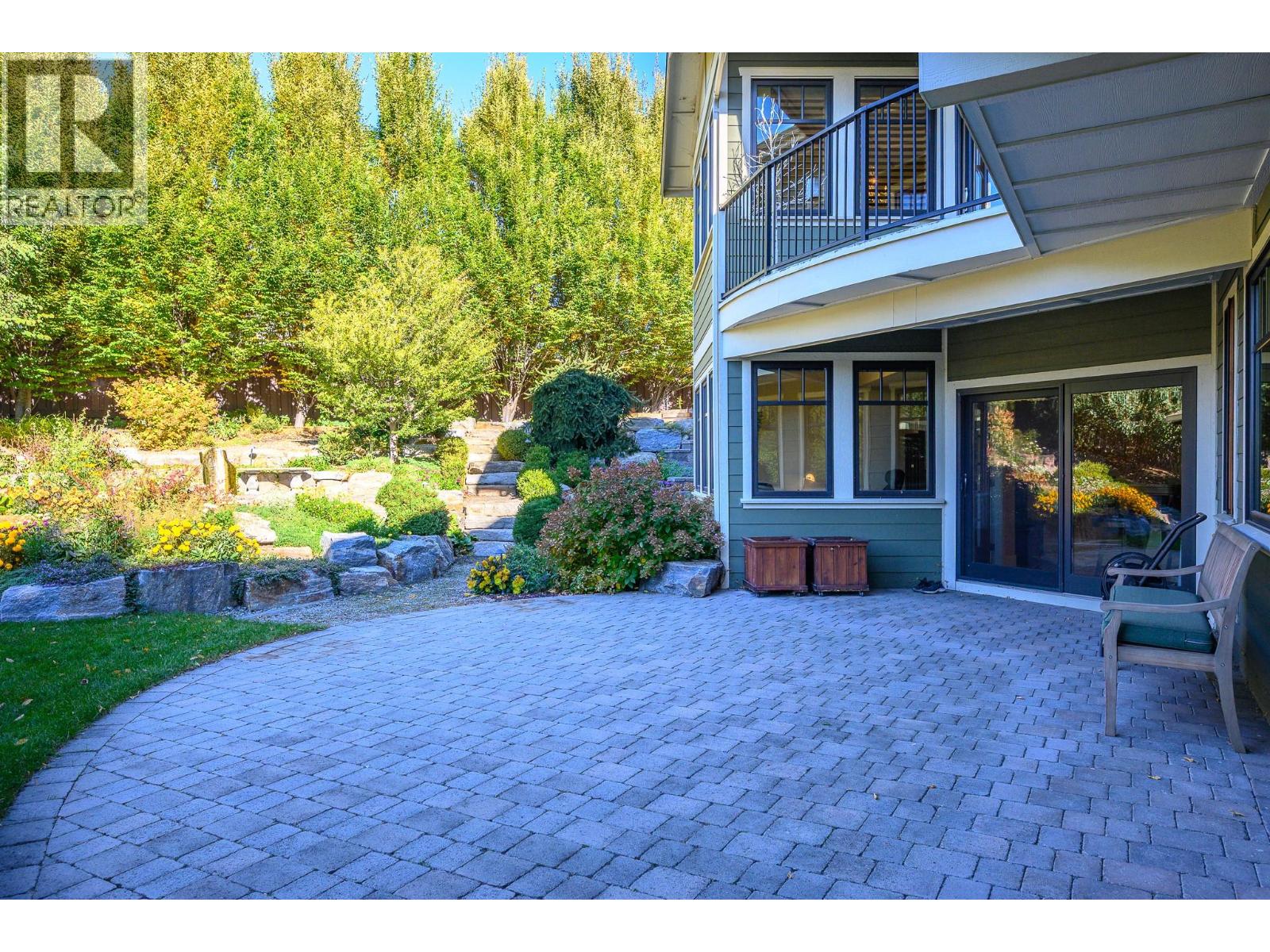 Picture for 1108 Lambert  Lane https://www.cirrealty.ca/reb/bc/3/10366093_33.jpg