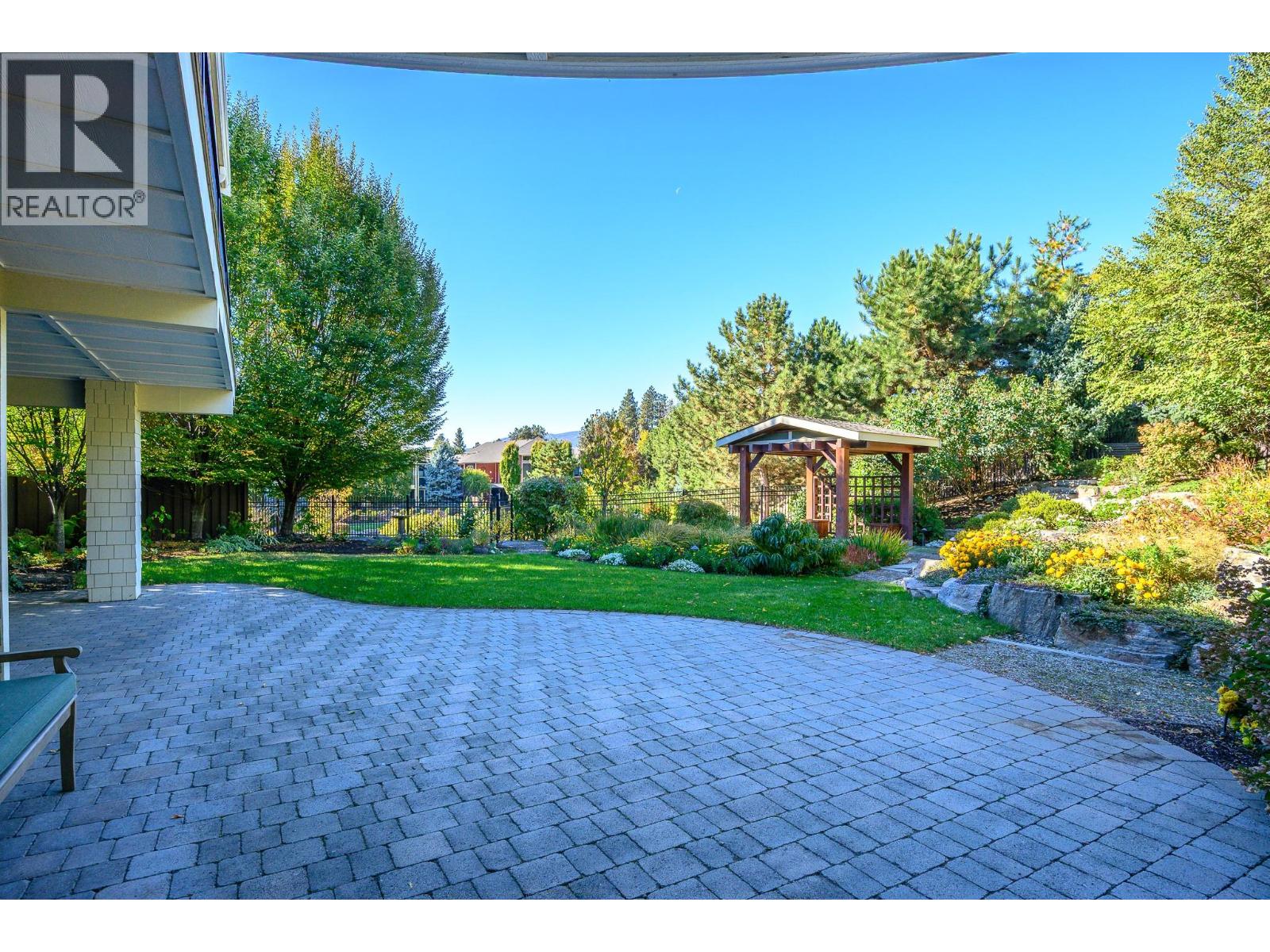 Picture for 1108 Lambert  Lane https://www.cirrealty.ca/reb/bc/3/10366093_34.jpg