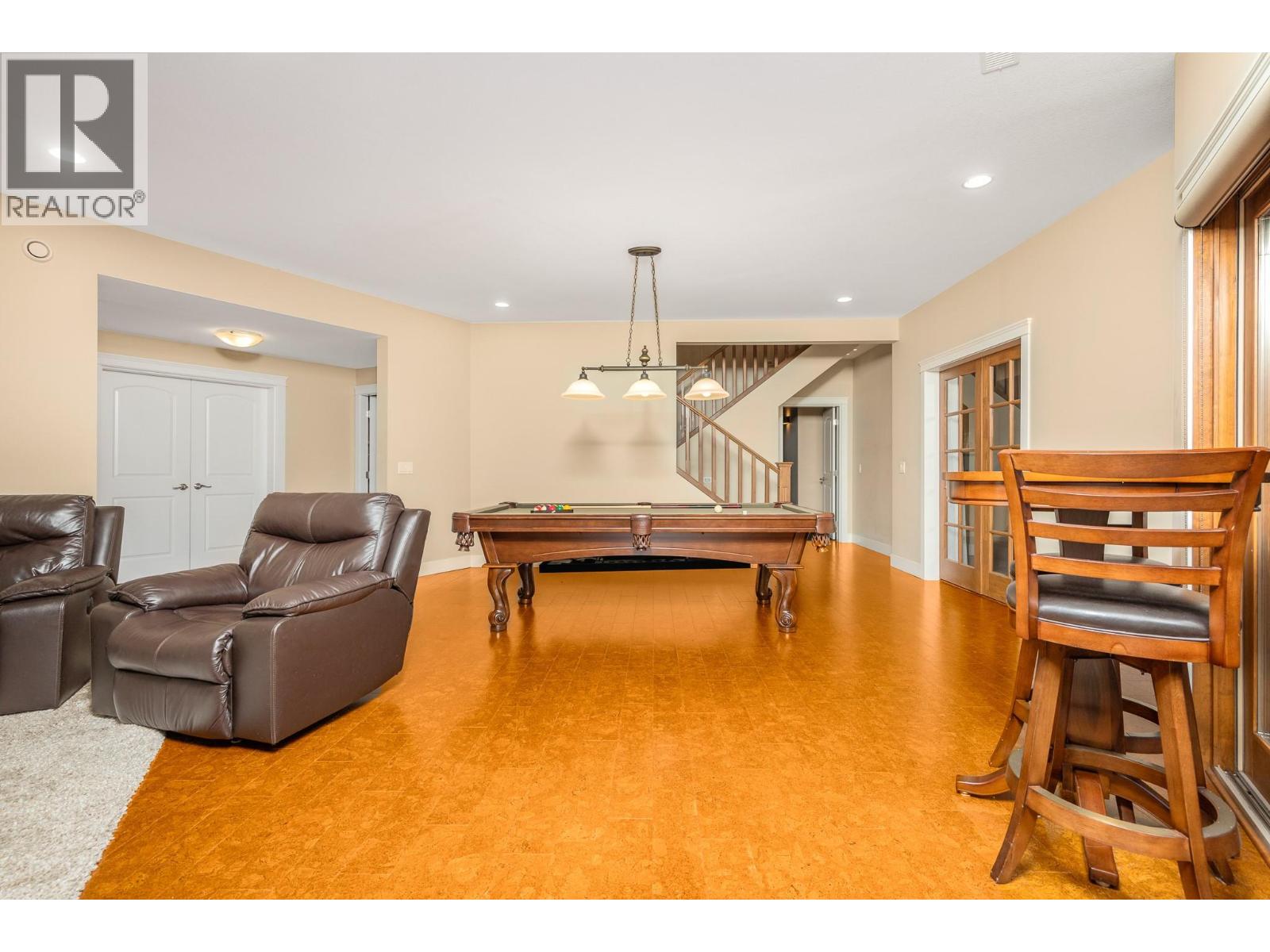 Picture for 1108 Lambert  Lane https://www.cirrealty.ca/reb/bc/3/10366093_40.jpg