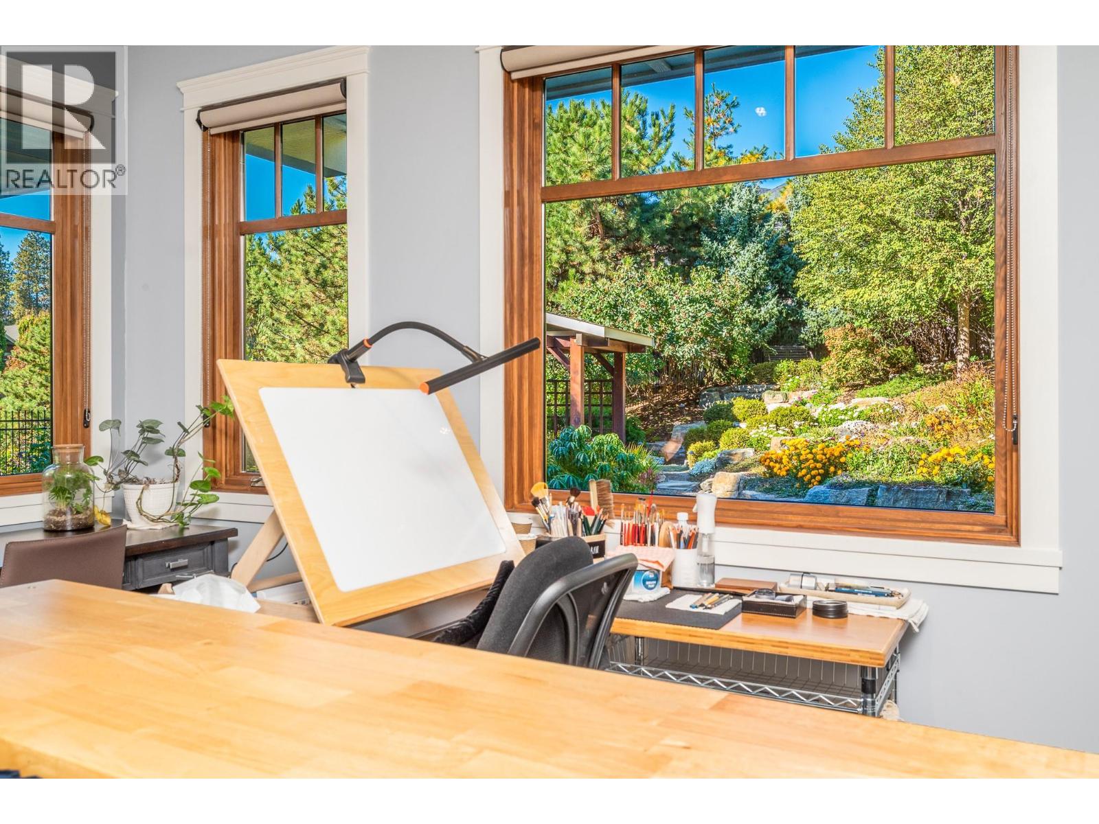 Picture for 1108 Lambert  Lane https://www.cirrealty.ca/reb/bc/3/10366093_44.jpg