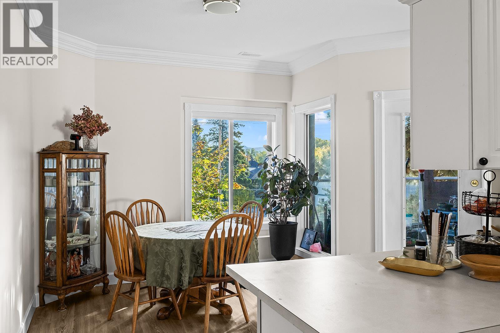 Picture for Unit #203, 1940 Richter  Street https://www.cirrealty.ca/reb/bc/3/10366103_12.jpg