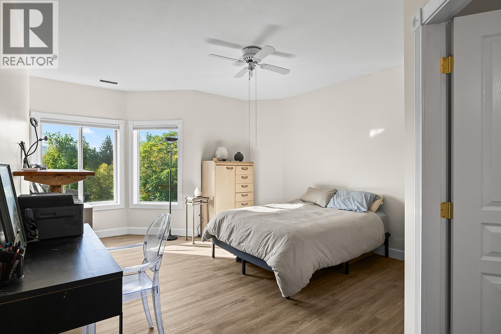 Picture for Unit #203, 1940 Richter  Street https://www.cirrealty.ca/reb/bc/3/10366103_15.jpg