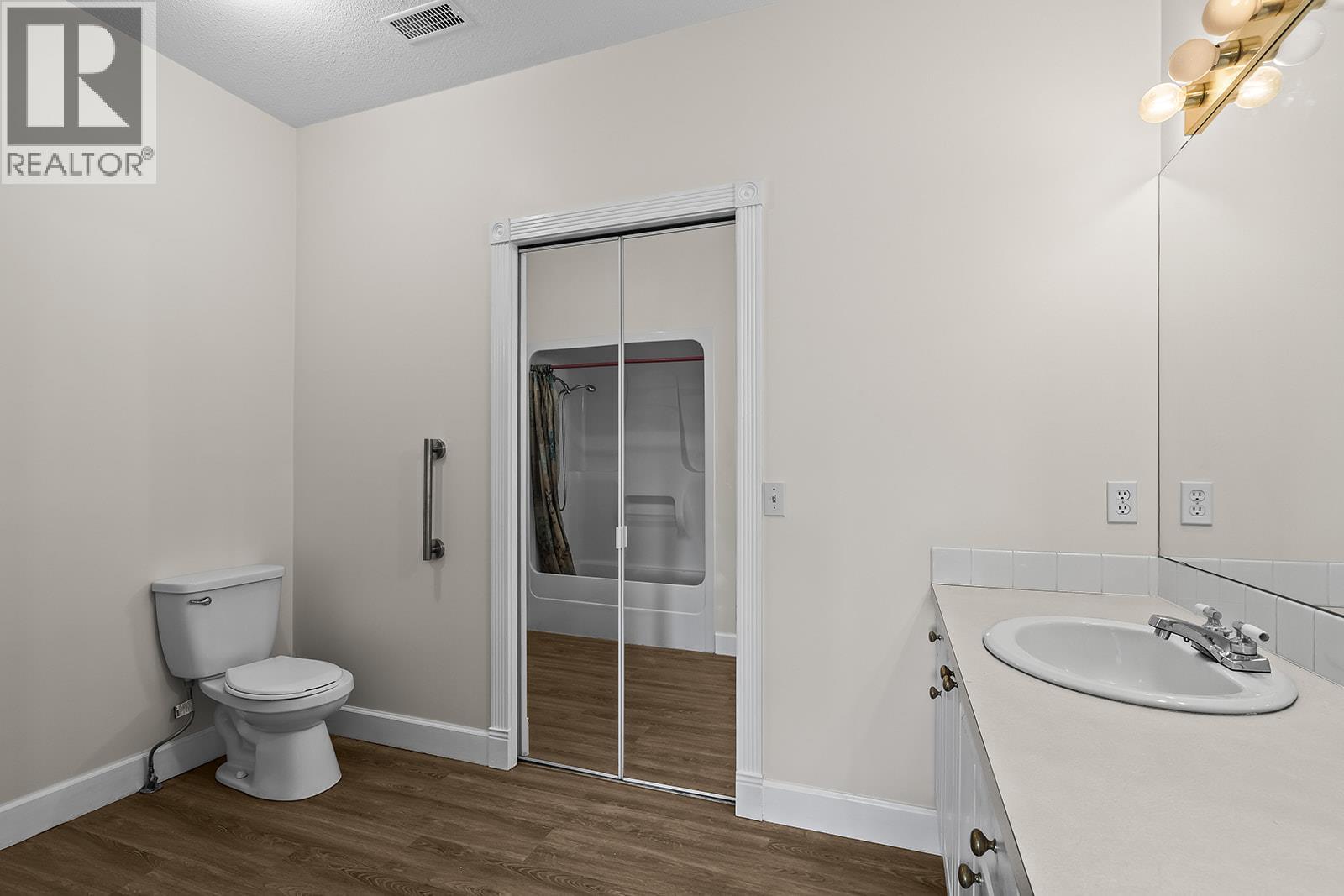 Picture for Unit #203, 1940 Richter  Street https://www.cirrealty.ca/reb/bc/3/10366103_18.jpg