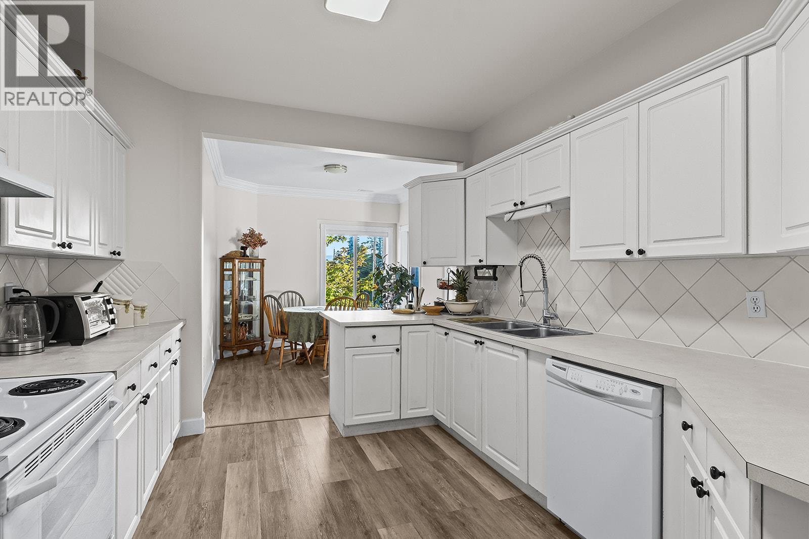 Picture for Unit #203, 1940 Richter  Street