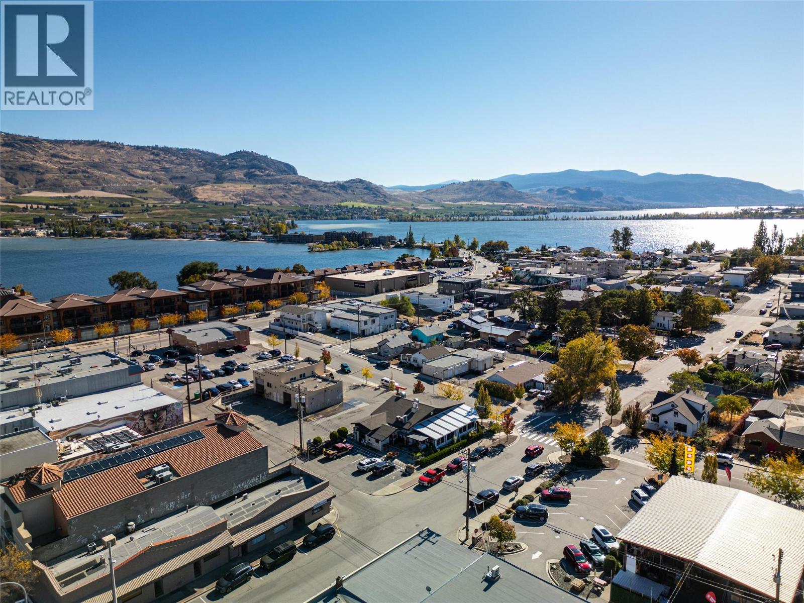 Picture for 8312 74  Avenue https://www.cirrealty.ca/reb/bc/3/10366113_37.jpg