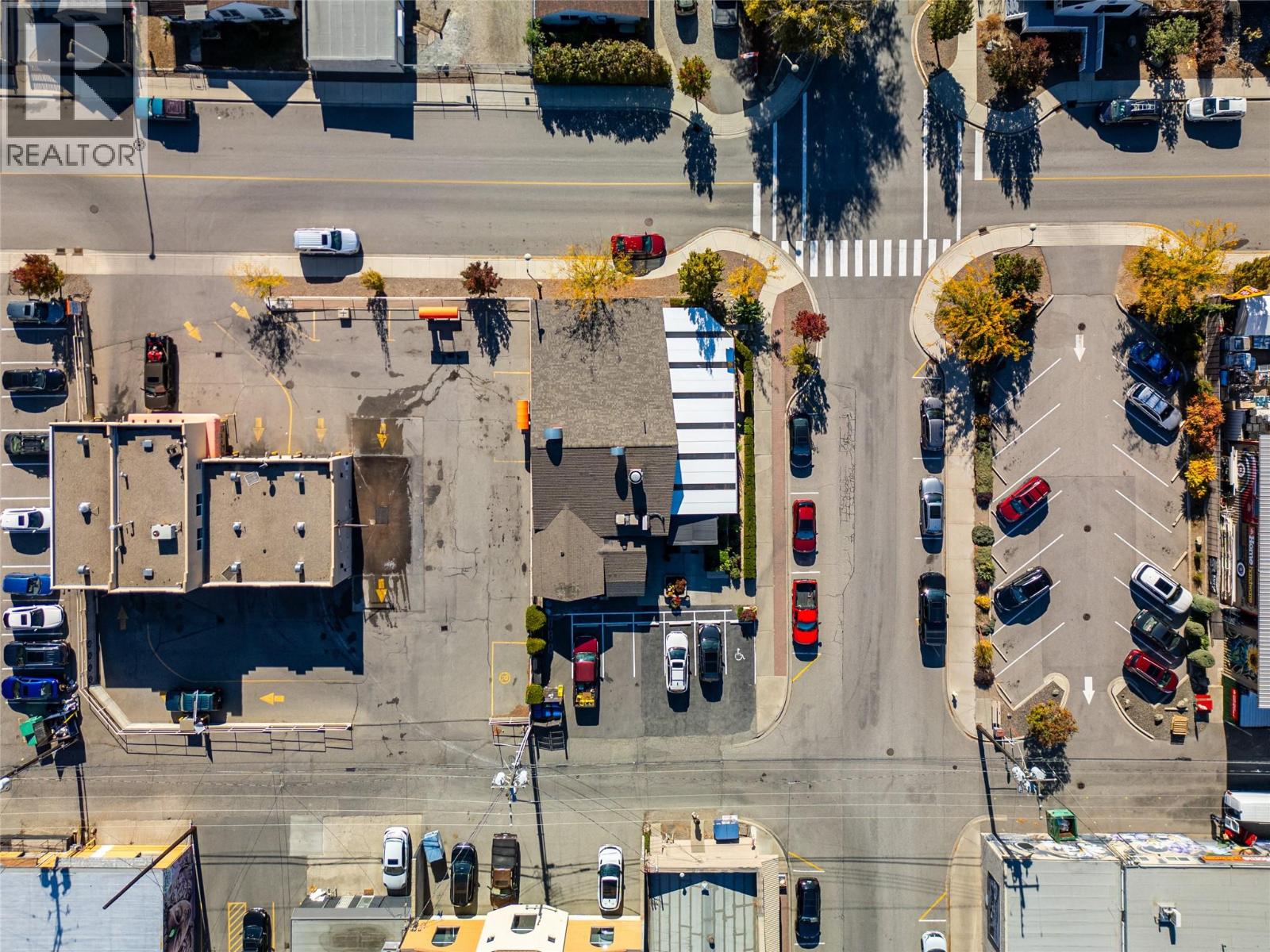 Picture for 8312 74  Avenue https://www.cirrealty.ca/reb/bc/3/10366113_40.jpg