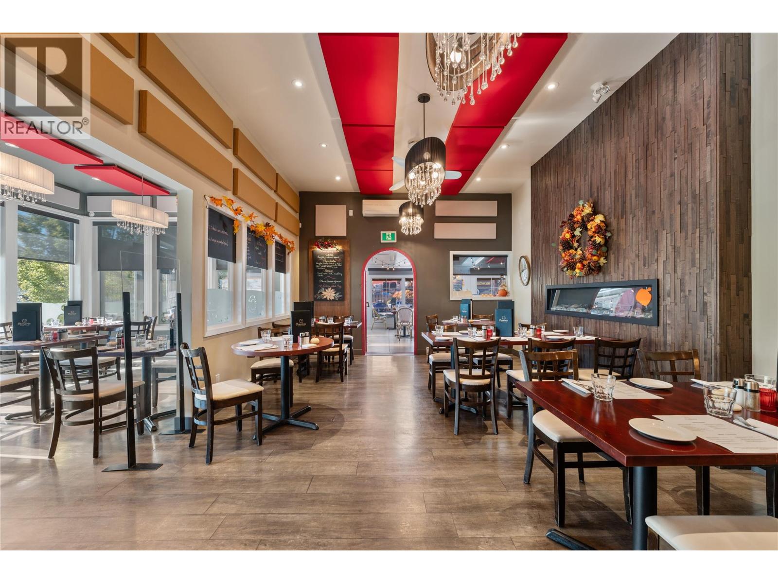 Picture for 8312 74  Avenue https://www.cirrealty.ca/reb/bc/3/10366113_9.jpg