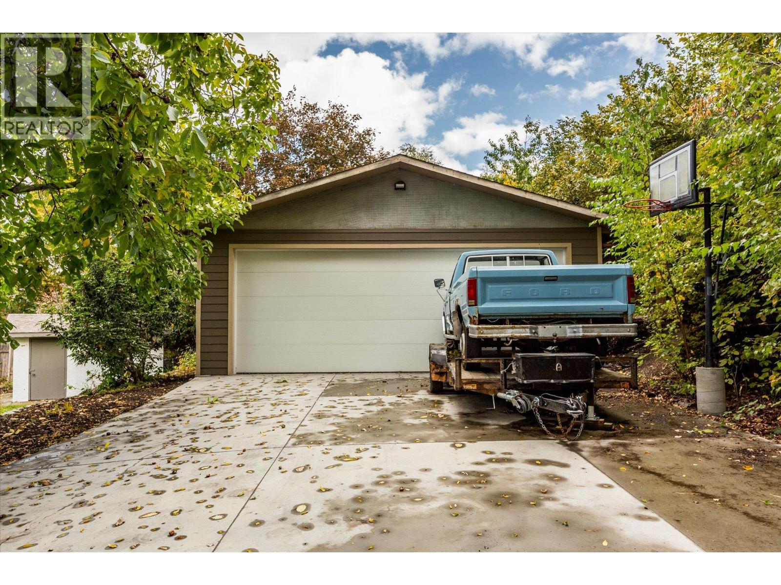Picture for 1189 Hudson  Road https://www.cirrealty.ca/reb/bc/3/10366293_10.jpg