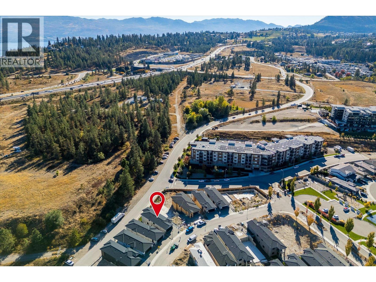 Picture for 1675 HARBOUR VIEW  Crescent https://www.cirrealty.ca/reb/bc/3/10366333_68.jpg