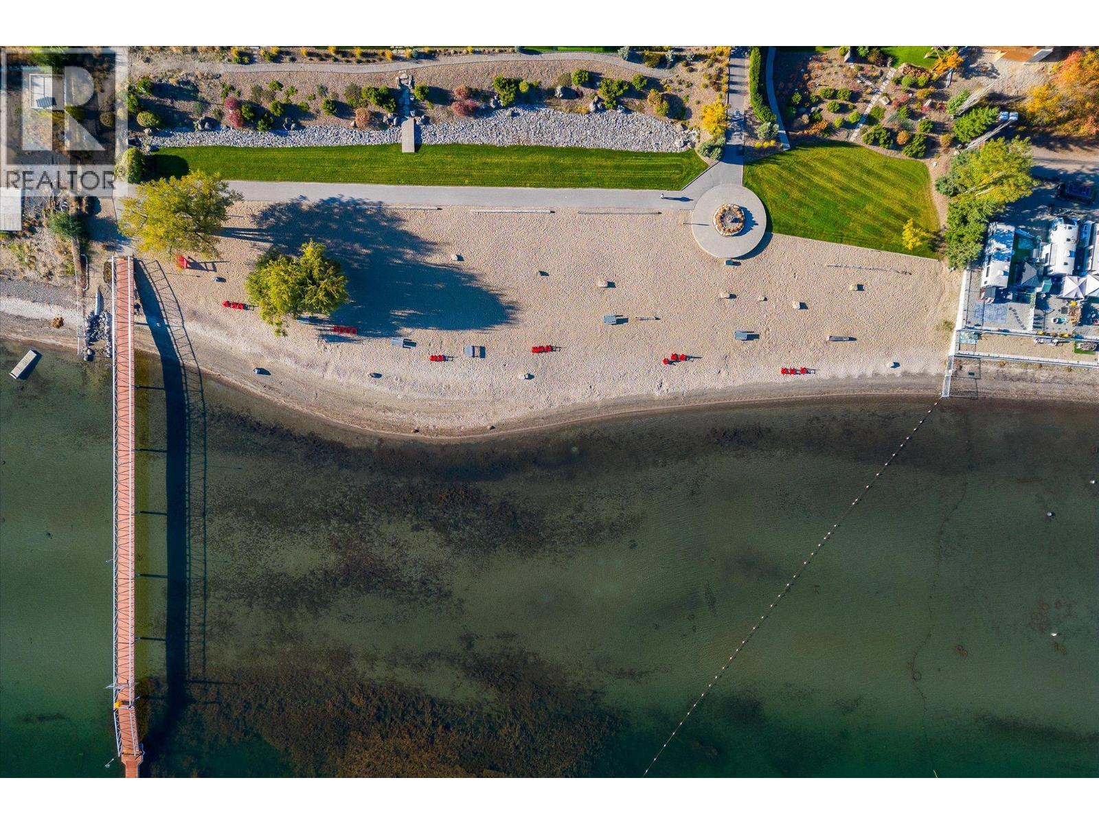 Picture for 1675 HARBOUR VIEW  Crescent https://www.cirrealty.ca/reb/bc/3/10366333_85.jpg