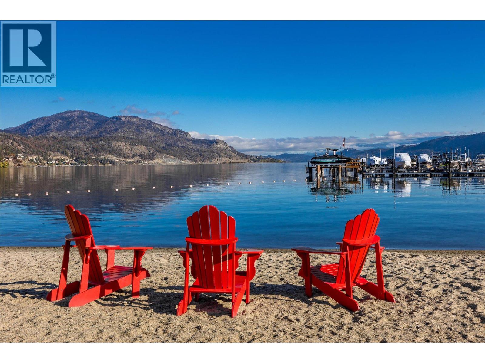 Picture for 1675 HARBOUR VIEW  Crescent https://www.cirrealty.ca/reb/bc/3/10366333_89.jpg