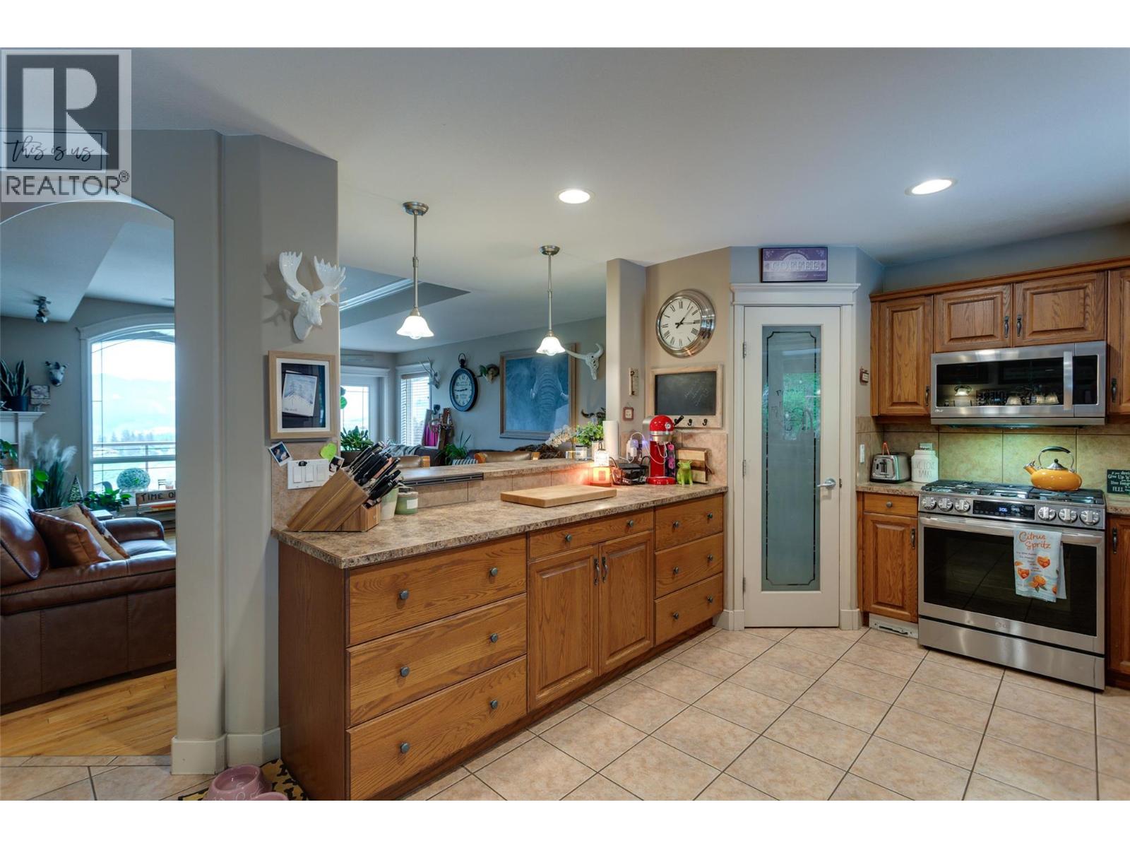 Picture for 2838 Salish  Road https://www.cirrealty.ca/reb/bc/3/10366503_12.jpg
