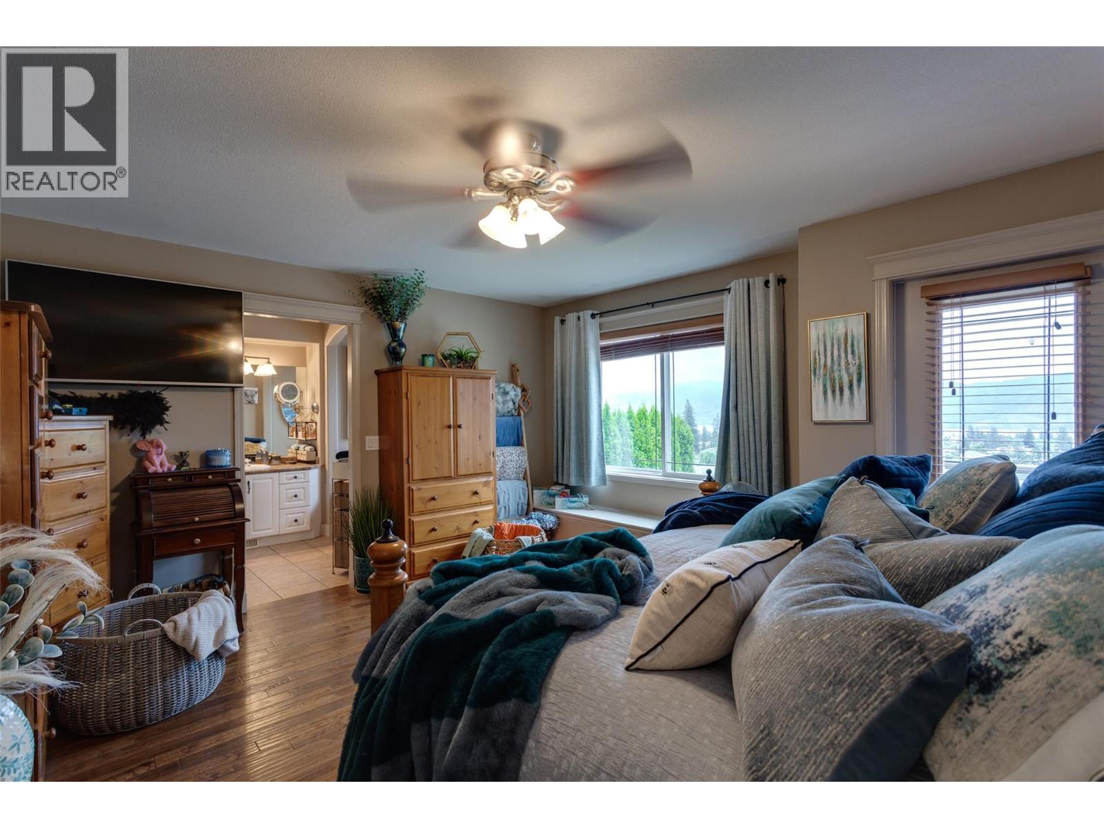 Picture for 2838 Salish  Road https://www.cirrealty.ca/reb/bc/3/10366503_39.jpg