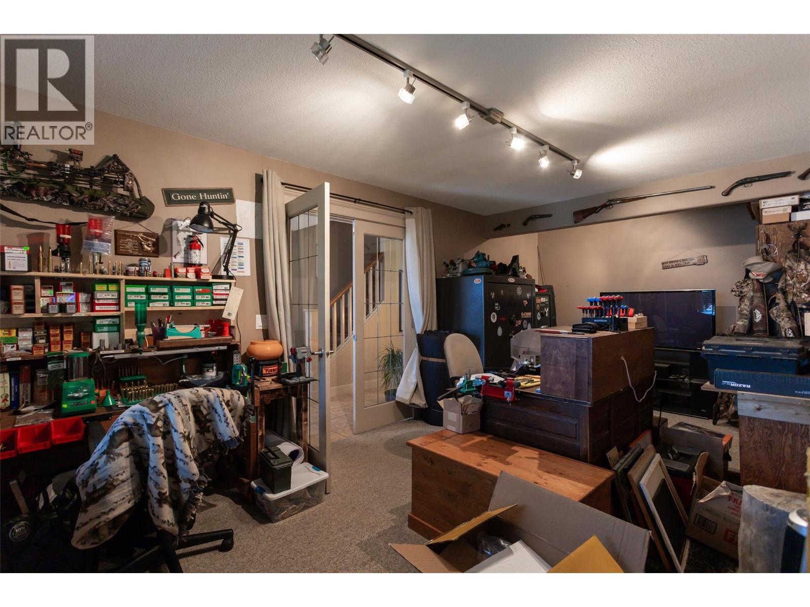 Picture for 2838 Salish  Road https://www.cirrealty.ca/reb/bc/3/10366503_49.jpg