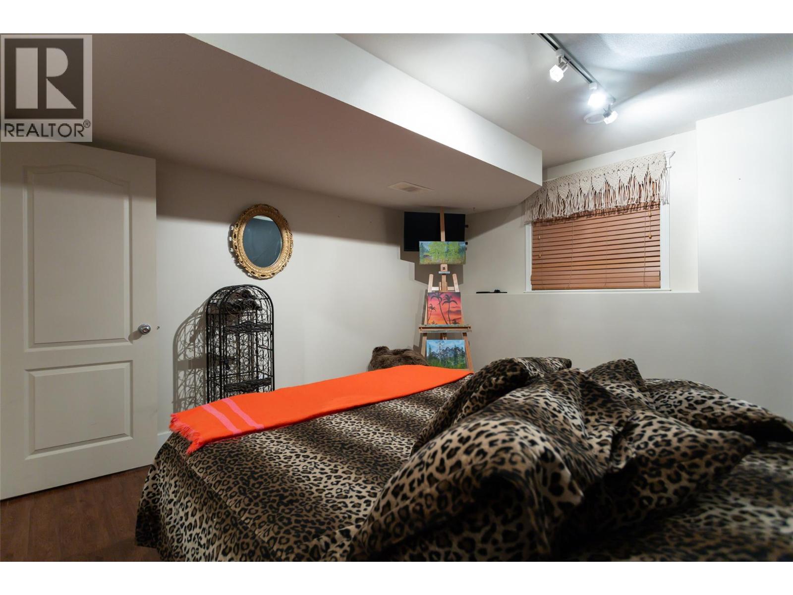 Picture for 2838 Salish  Road https://www.cirrealty.ca/reb/bc/3/10366503_55.jpg