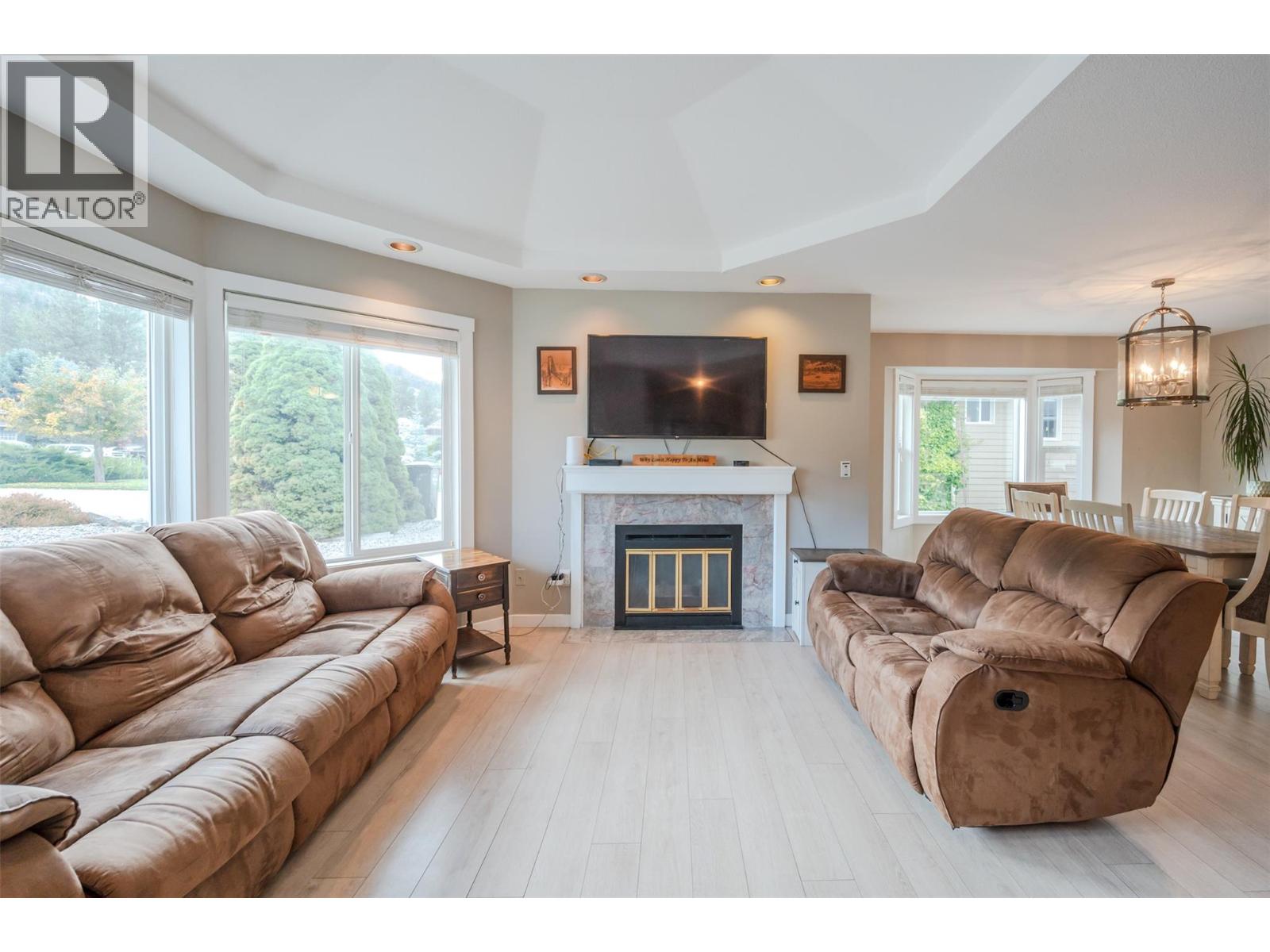 Picture for 138 EVERGREEN  Crescent