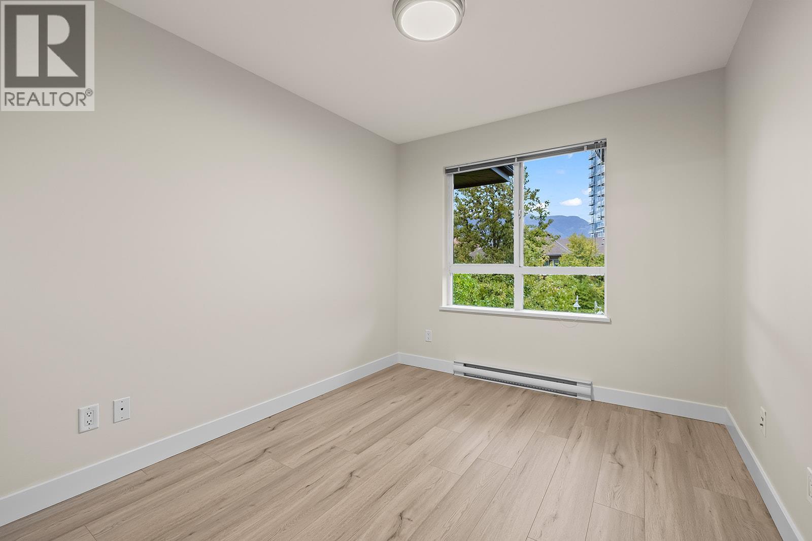 Picture for Unit #431, 1099 Sunset  Drive https://www.cirrealty.ca/reb/bc/3/10366613_22.jpg
