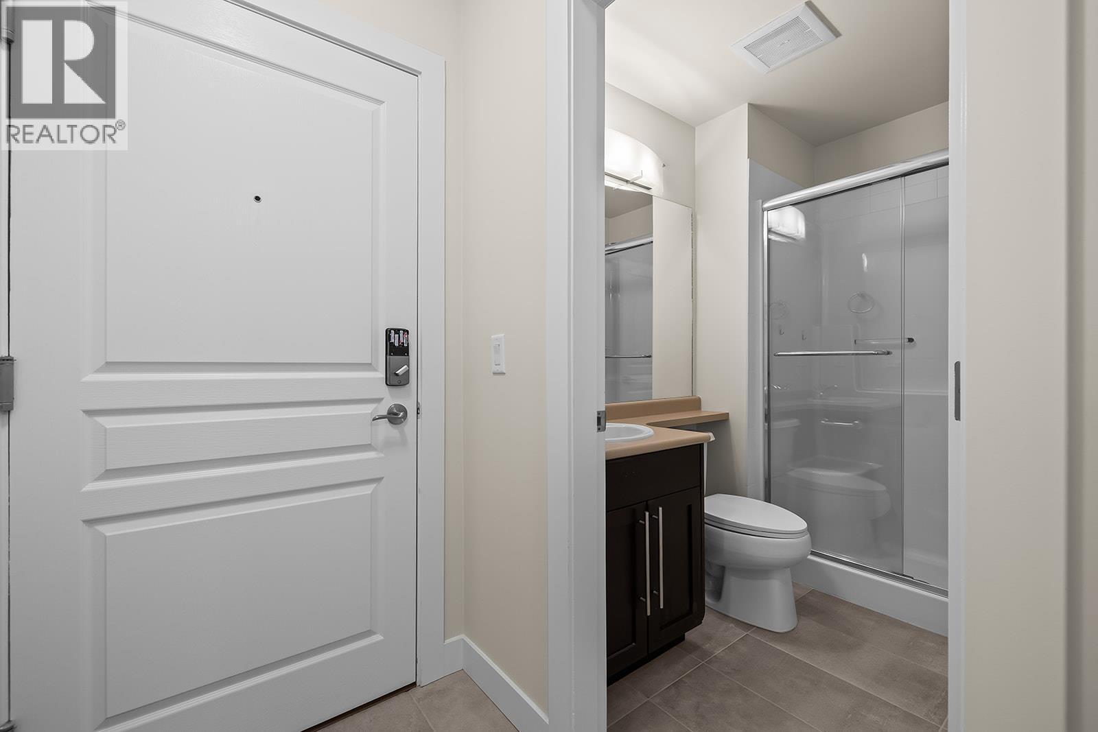 Picture for Unit #431, 1099 Sunset  Drive https://www.cirrealty.ca/reb/bc/3/10366613_26.jpg