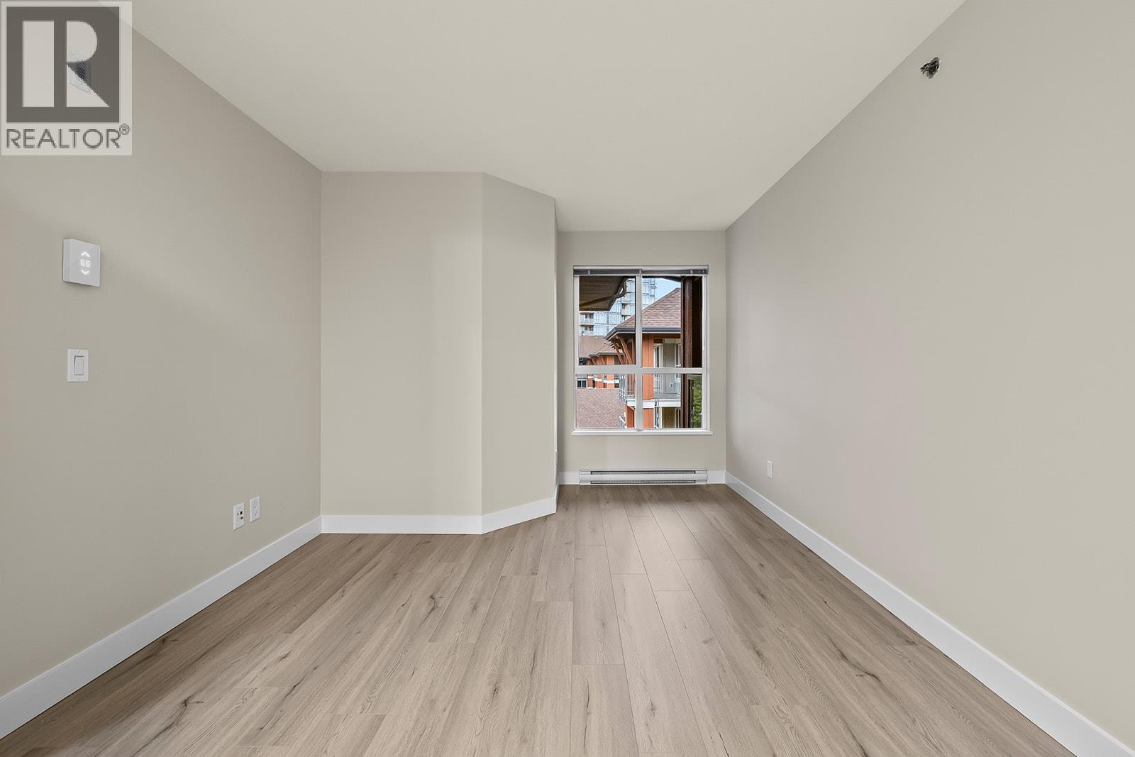 Picture for Unit #431, 1099 Sunset  Drive https://www.cirrealty.ca/reb/bc/3/10366613_29.jpg