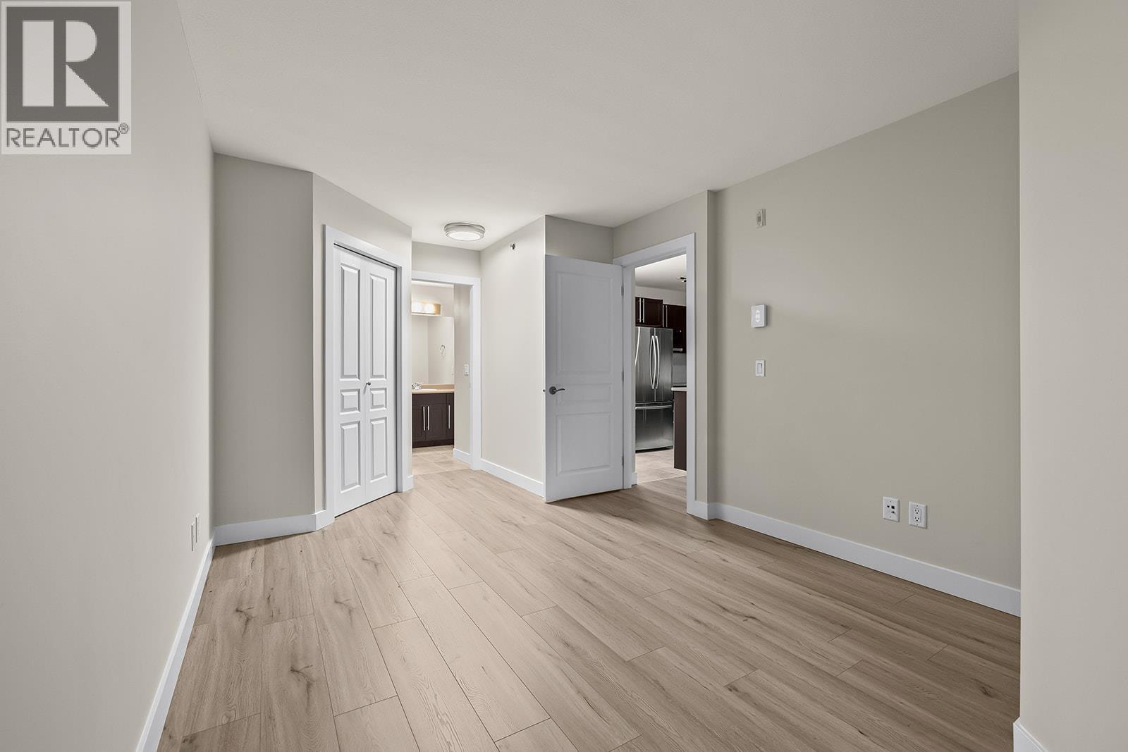 Picture for Unit #431, 1099 Sunset  Drive https://www.cirrealty.ca/reb/bc/3/10366613_30.jpg