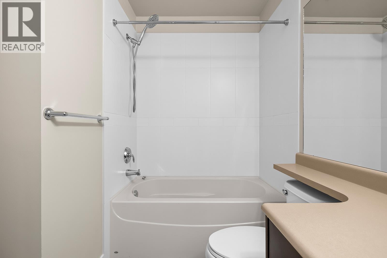 Picture for Unit #431, 1099 Sunset  Drive https://www.cirrealty.ca/reb/bc/3/10366613_34.jpg