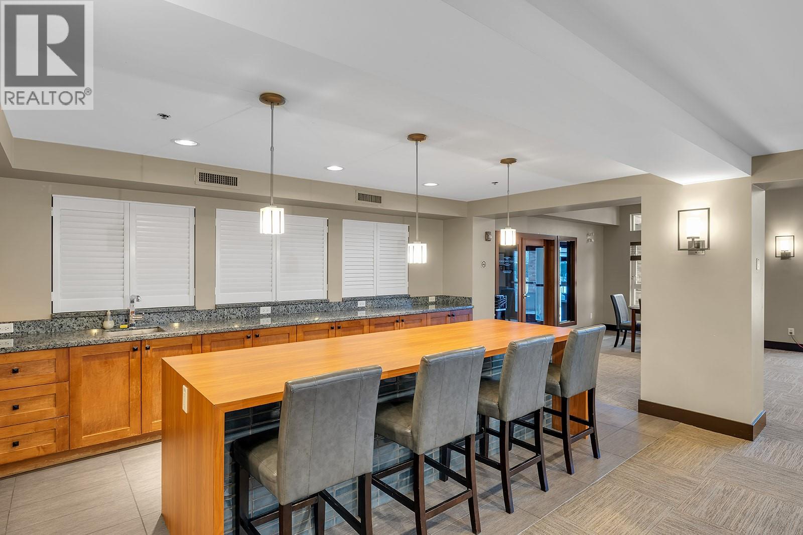 Picture for Unit #431, 1099 Sunset  Drive https://www.cirrealty.ca/reb/bc/3/10366613_39.jpg