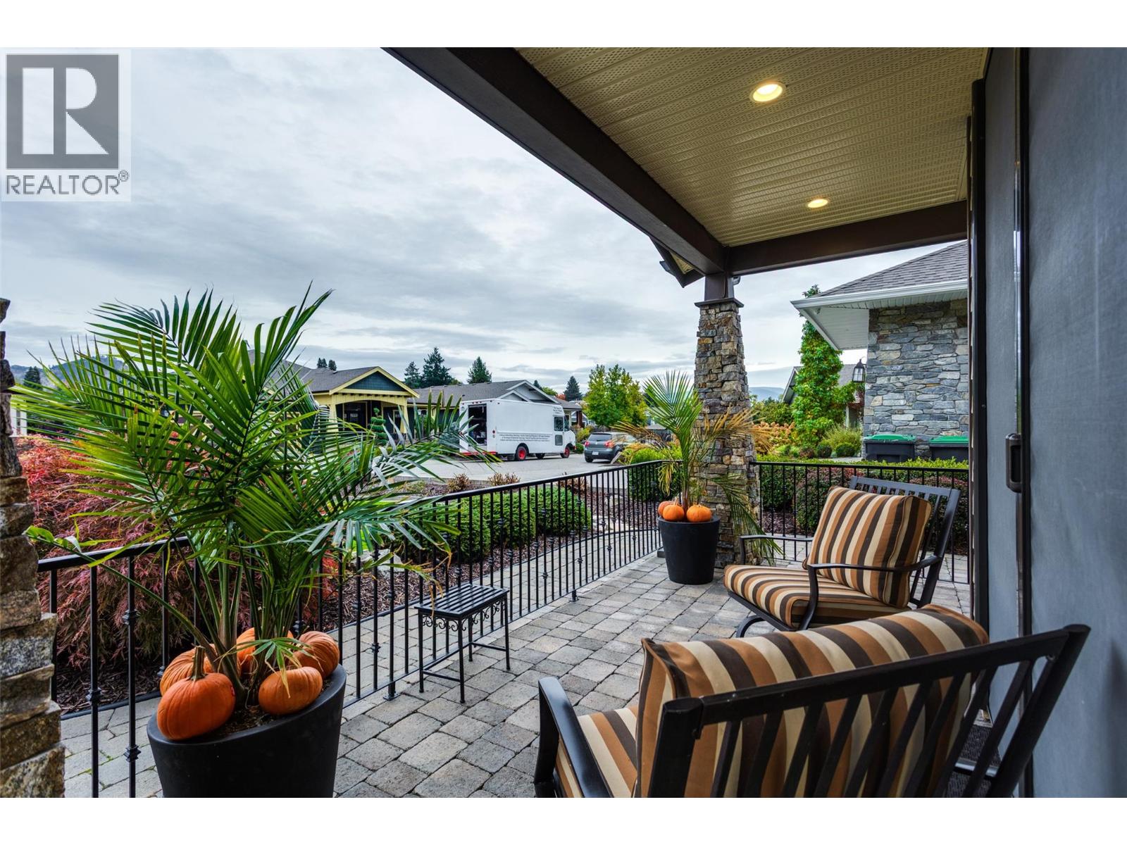 Picture for 1102 Glenview  Court