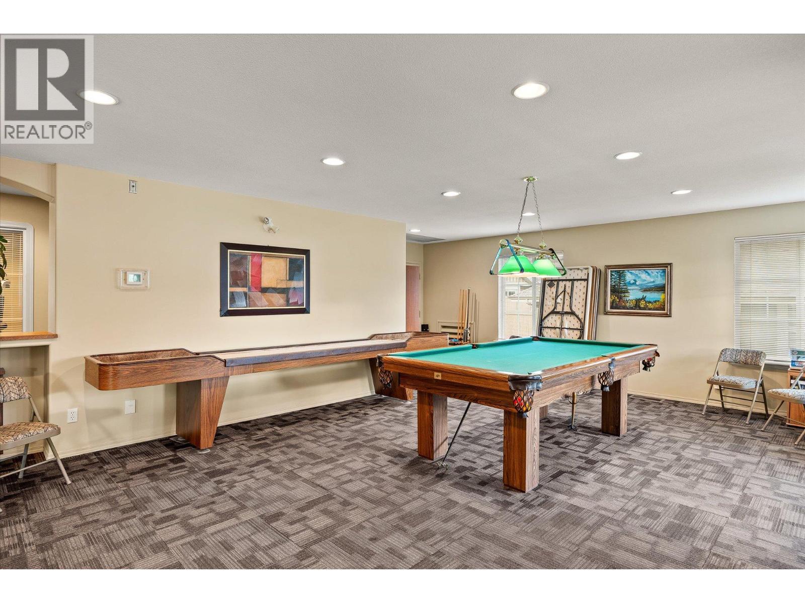 Picture for Unit #12, 680 Valley  Road https://www.cirrealty.ca/reb/bc/3/10366753_36.jpg