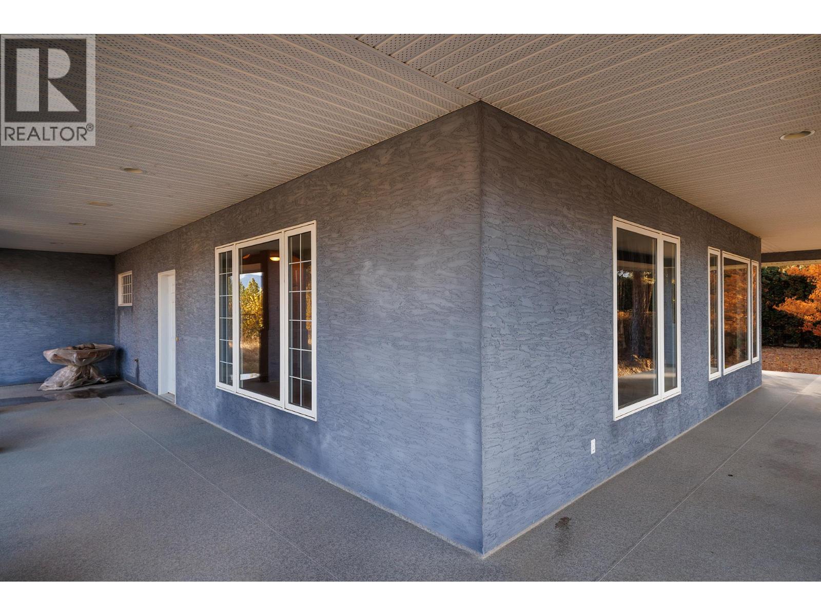 Picture for 4323 Bedford  Lane https://www.cirrealty.ca/reb/bc/3/10366833_23.jpg