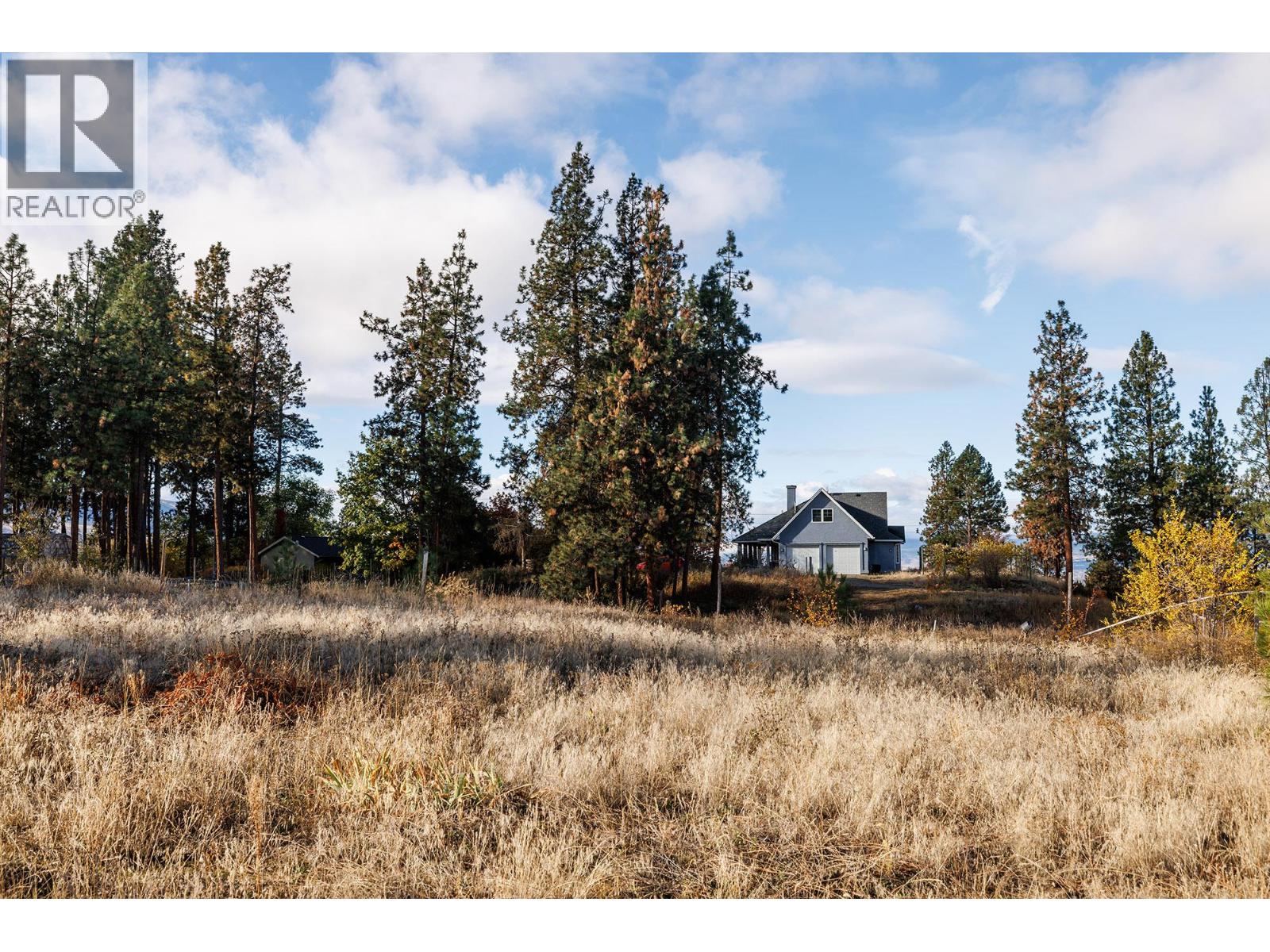 Picture for 4323 Bedford  Lane https://www.cirrealty.ca/reb/bc/3/10366833_35.jpg