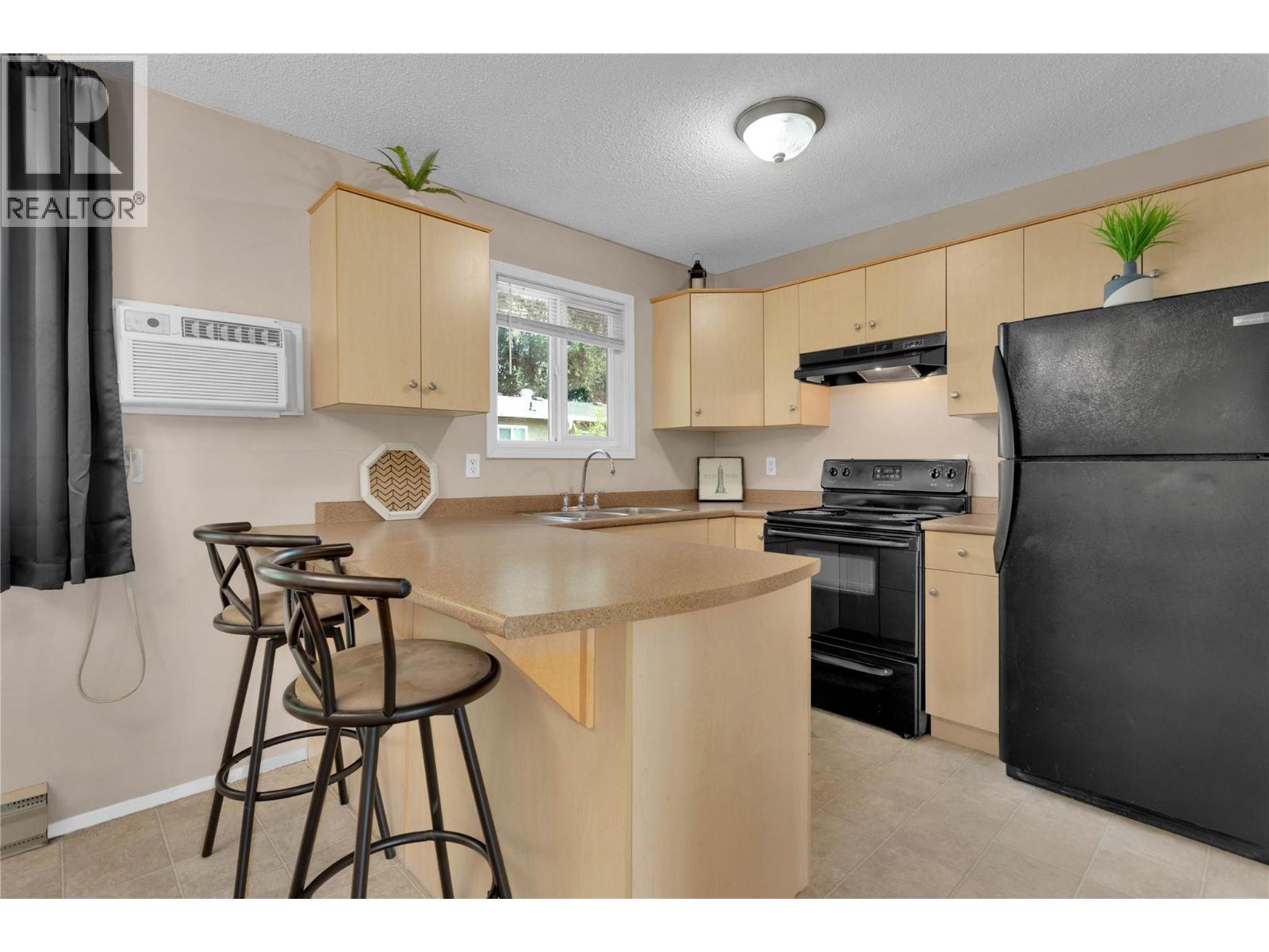 Picture for 588 McCurdy  Road