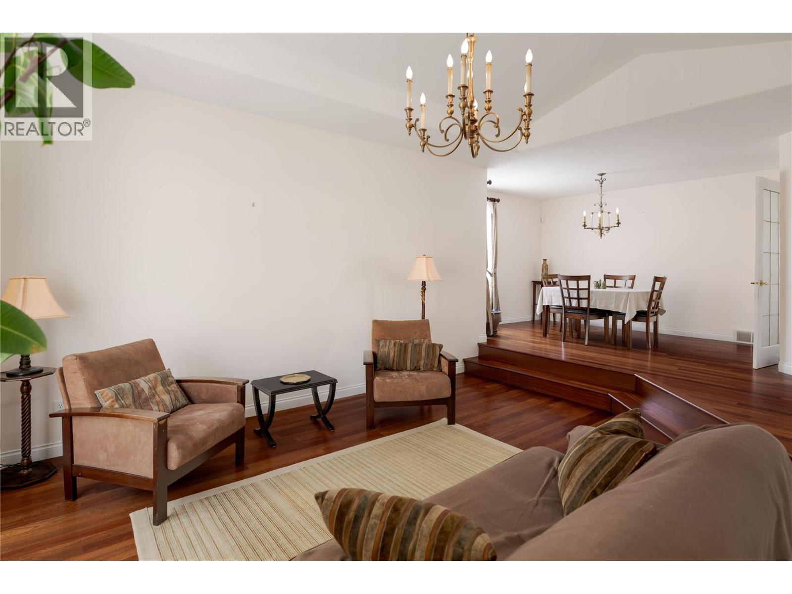 Picture for 740 ROYAL PINE  Drive