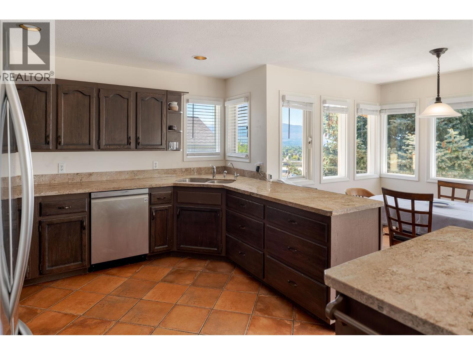 Picture for 740 ROYAL PINE  Drive