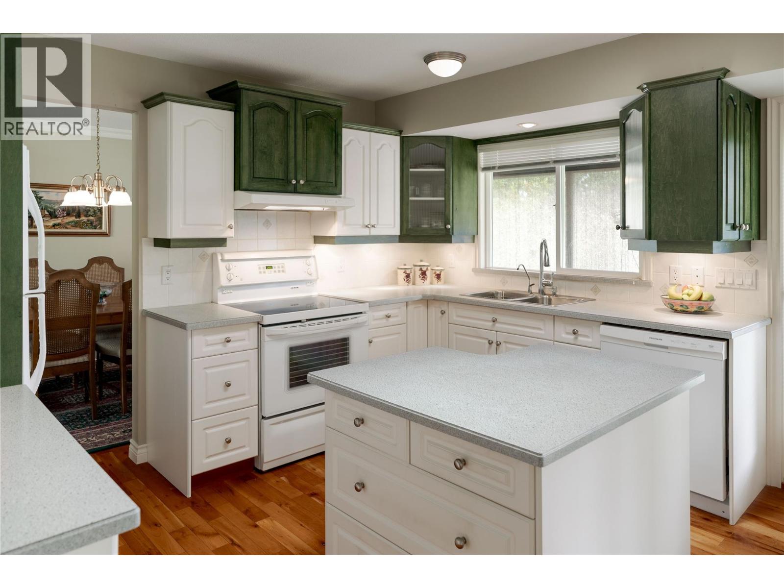 Picture for 3942 Suncrest  Court