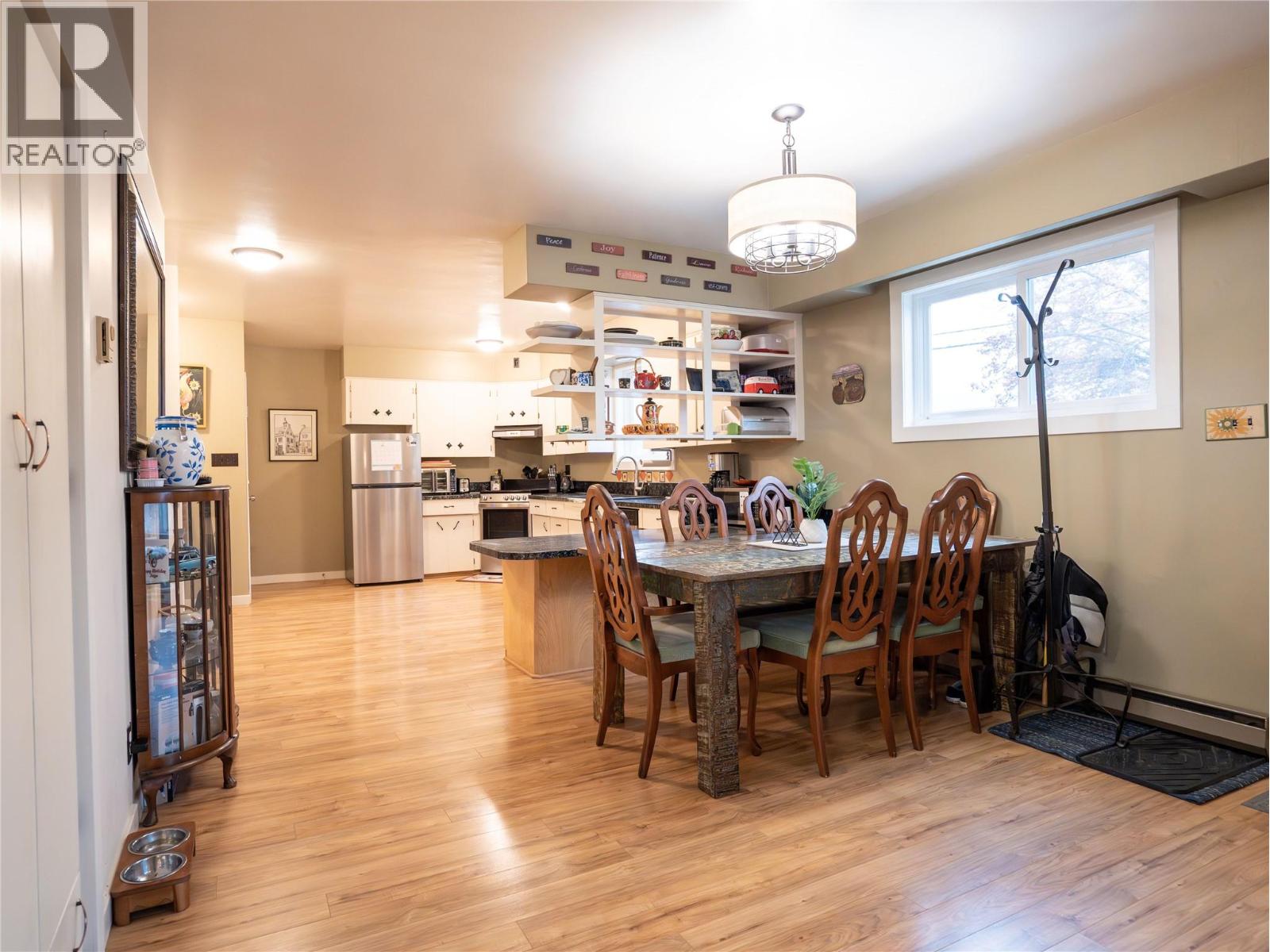 Picture for 197 Granby  Avenue